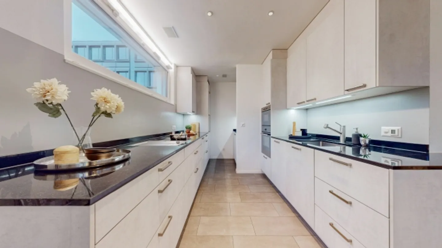 «VILLA MODERNA E SPAZIOSA CON 7,5 CAMERE» - Foto 5 di 8