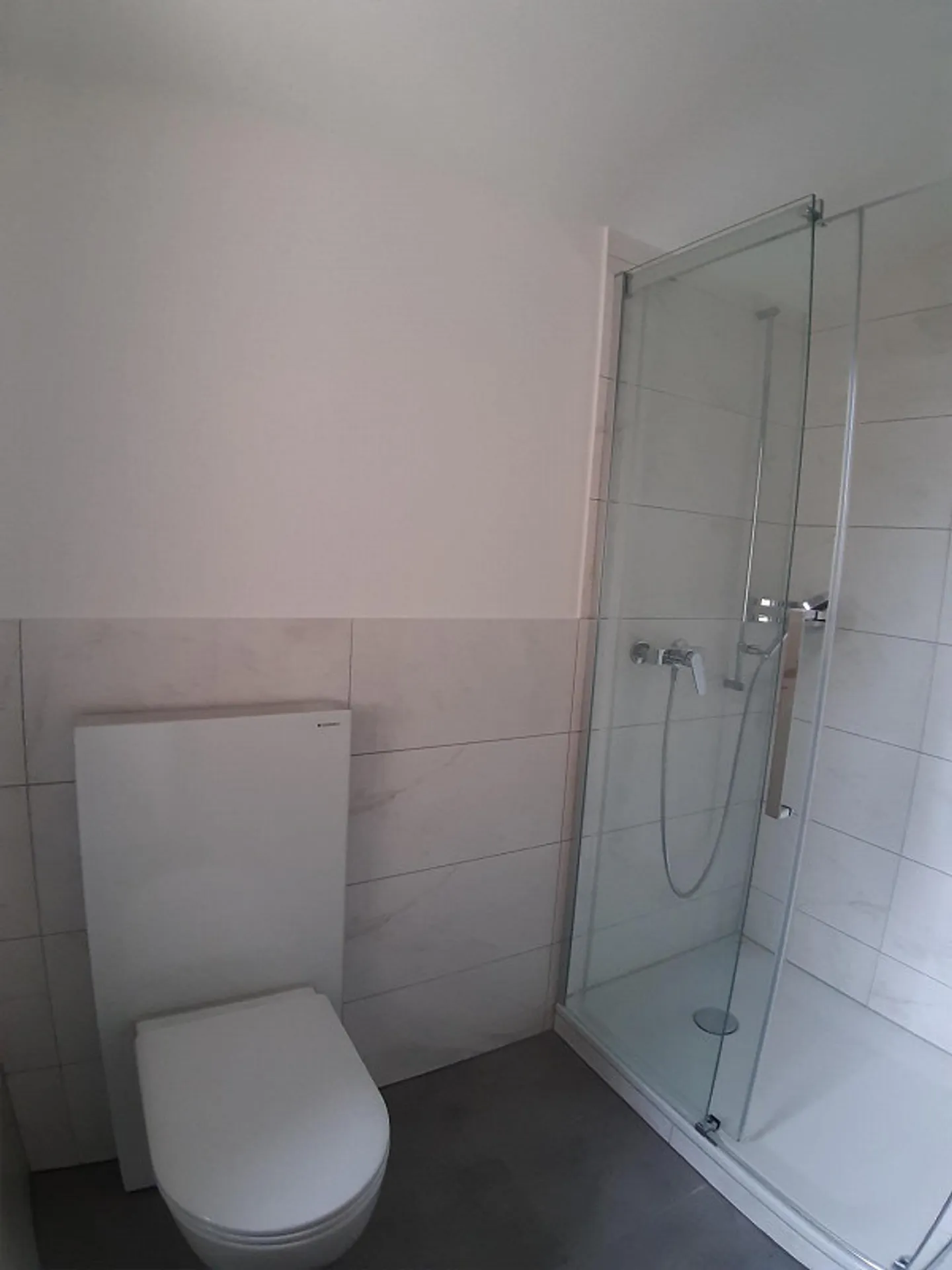 Saniertes 6.5-Zimmer EFH an sonniger und ruhiger Lage - Foto 11 von 20