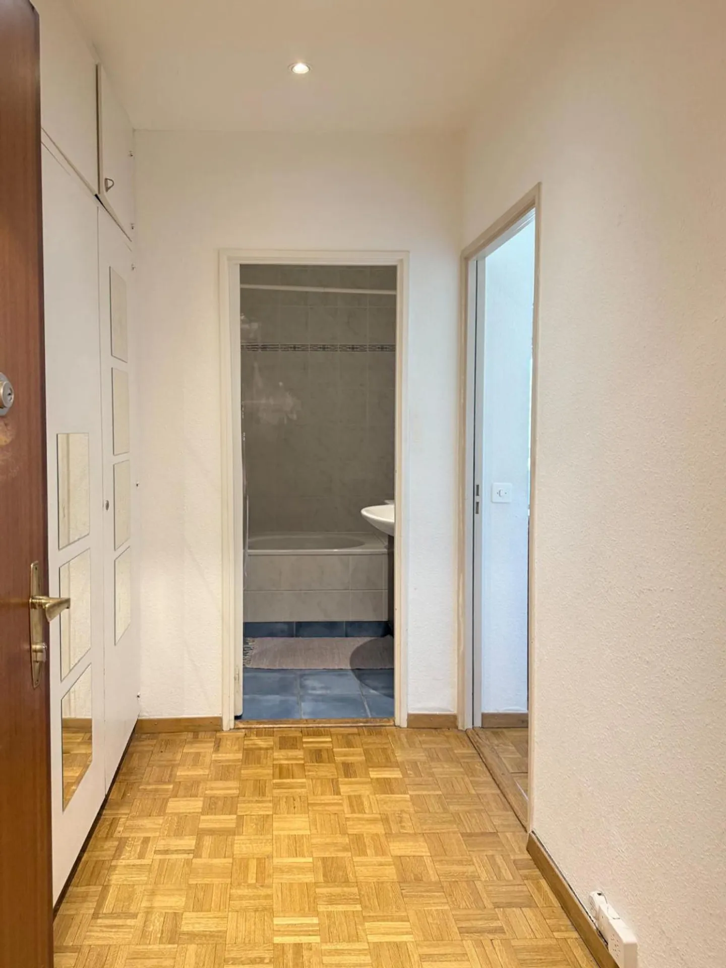 In vendita da SI ? Appartamento con 2 stanze a Champel - Foto 3 di 7