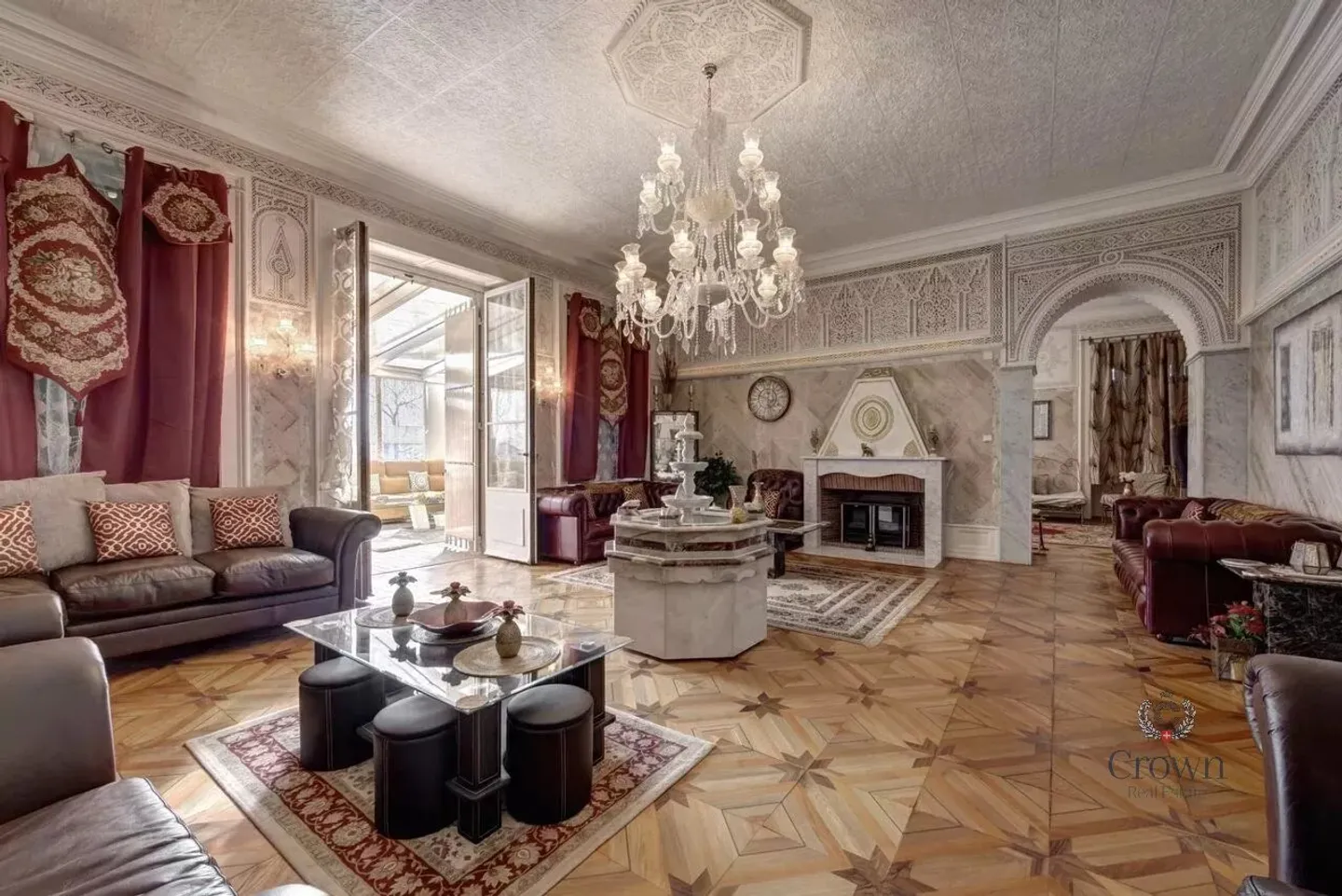 20-room House - Photo 6 of 10