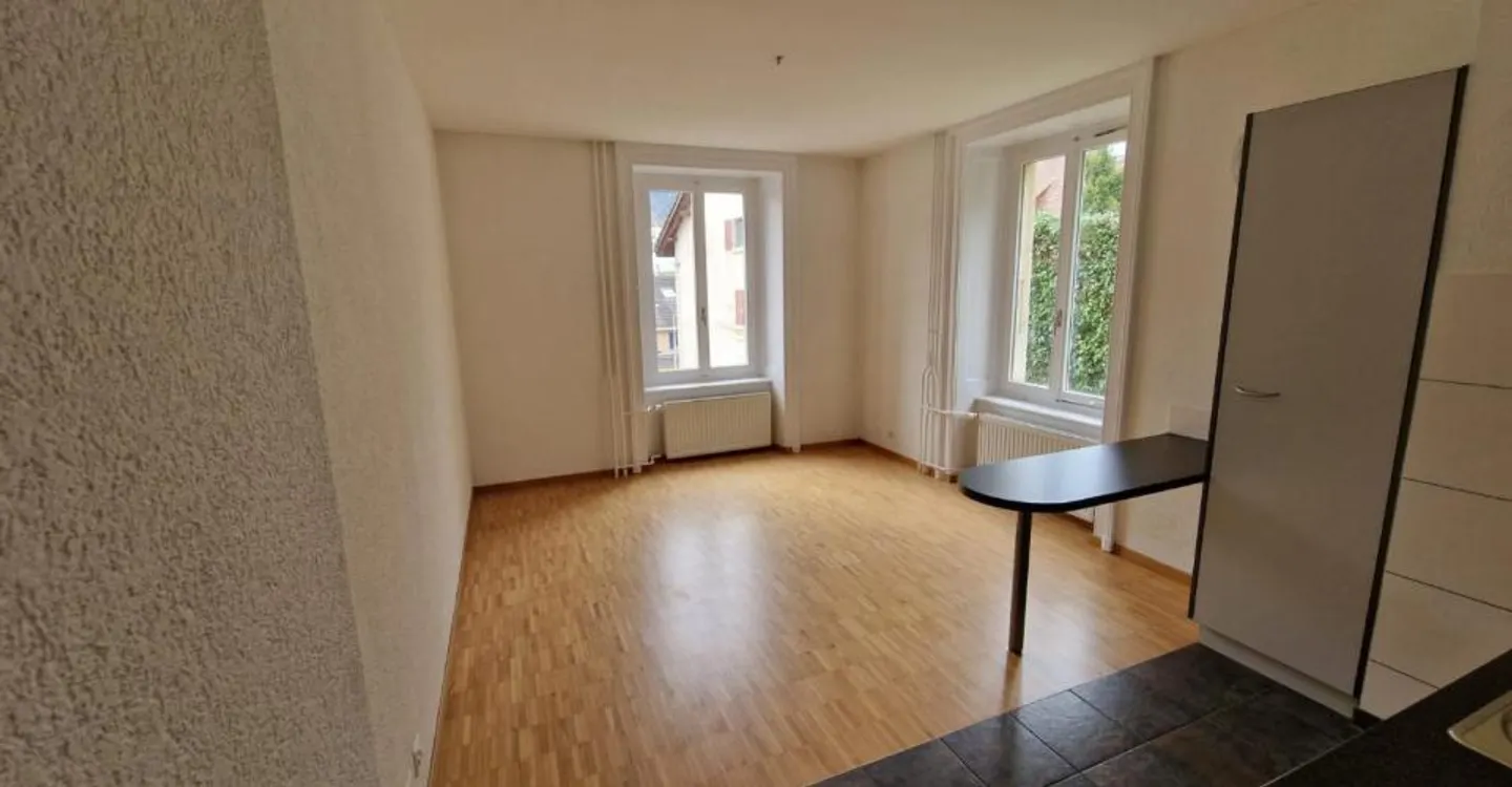 2-room apartment on the ground floor - Photo 2 of 13