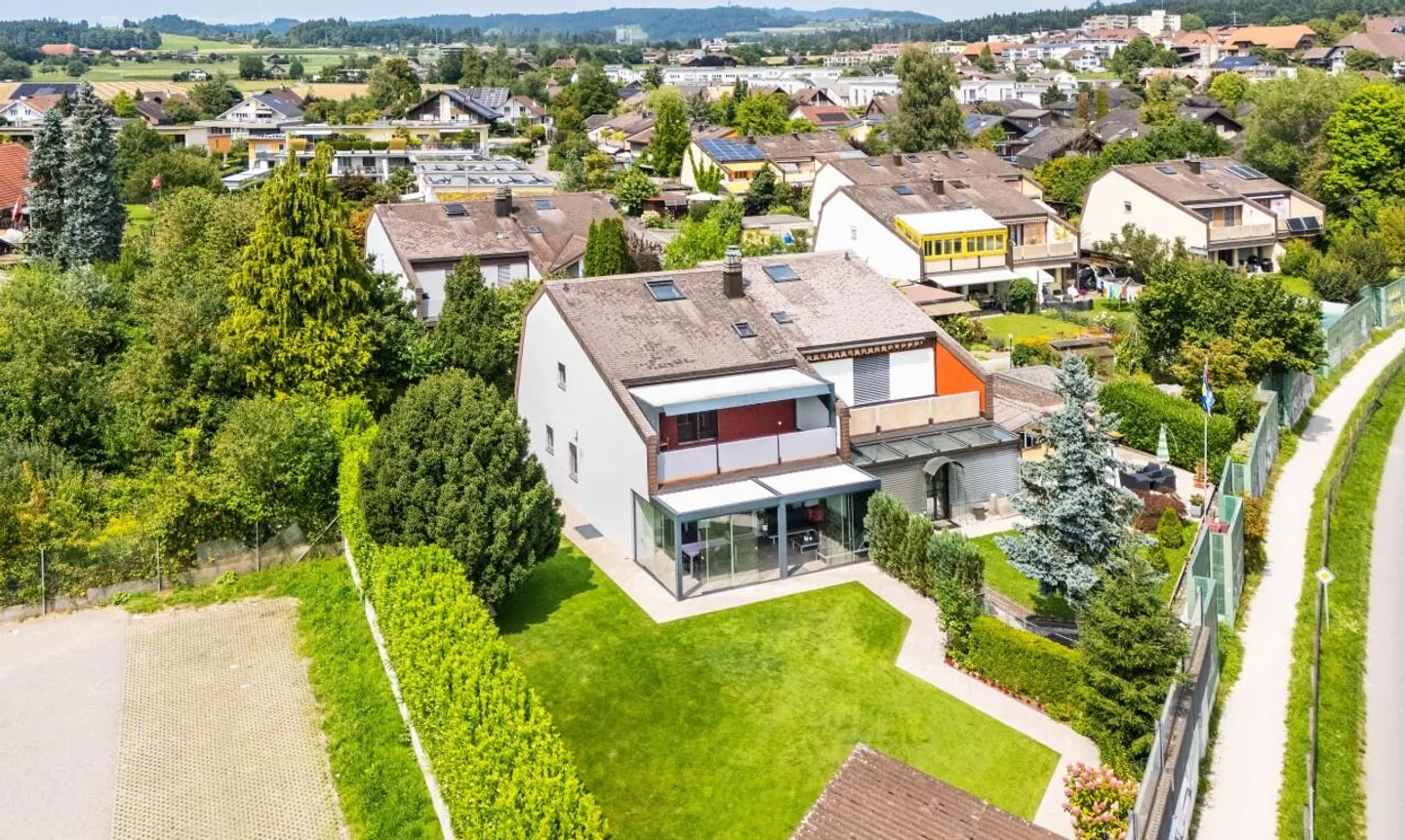 Modern Semi-Detached House with Large Surroundings - Photo 1 of 11