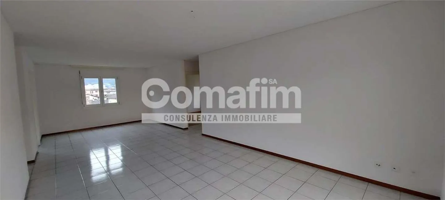 A Biasca - Spazioso e ristrutturato appartamento - Foto 2 di 13