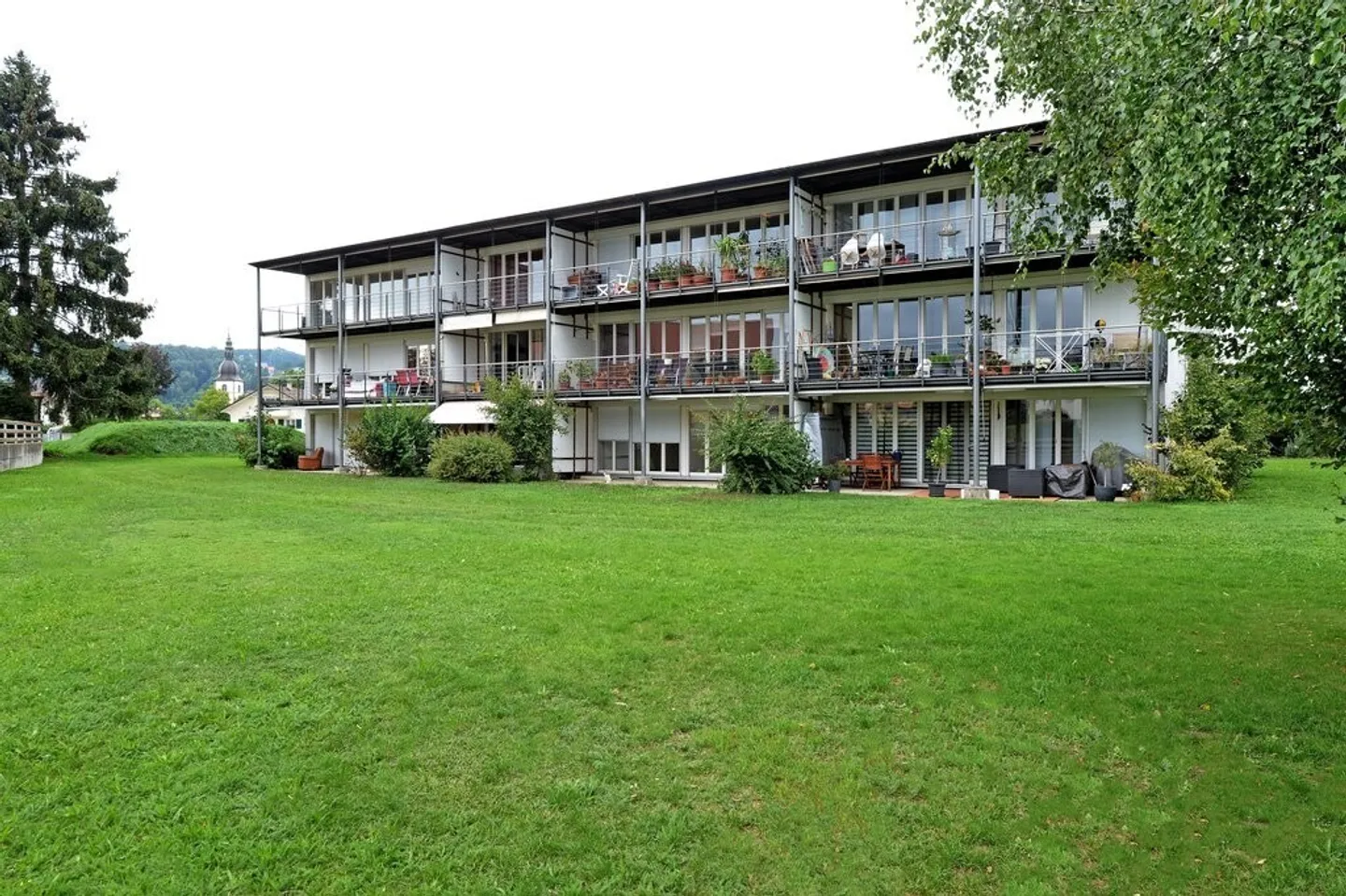 Appartement Charmant dans un Quartier Calme - Photo 1 sur 8