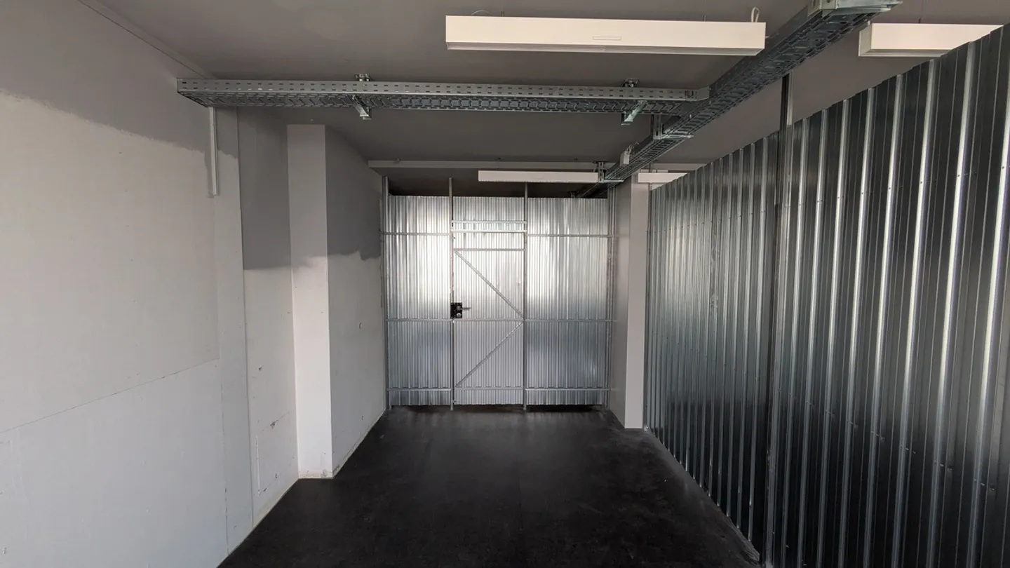 Magazzino riscaldato a Zurigo - Foto 3 di 8