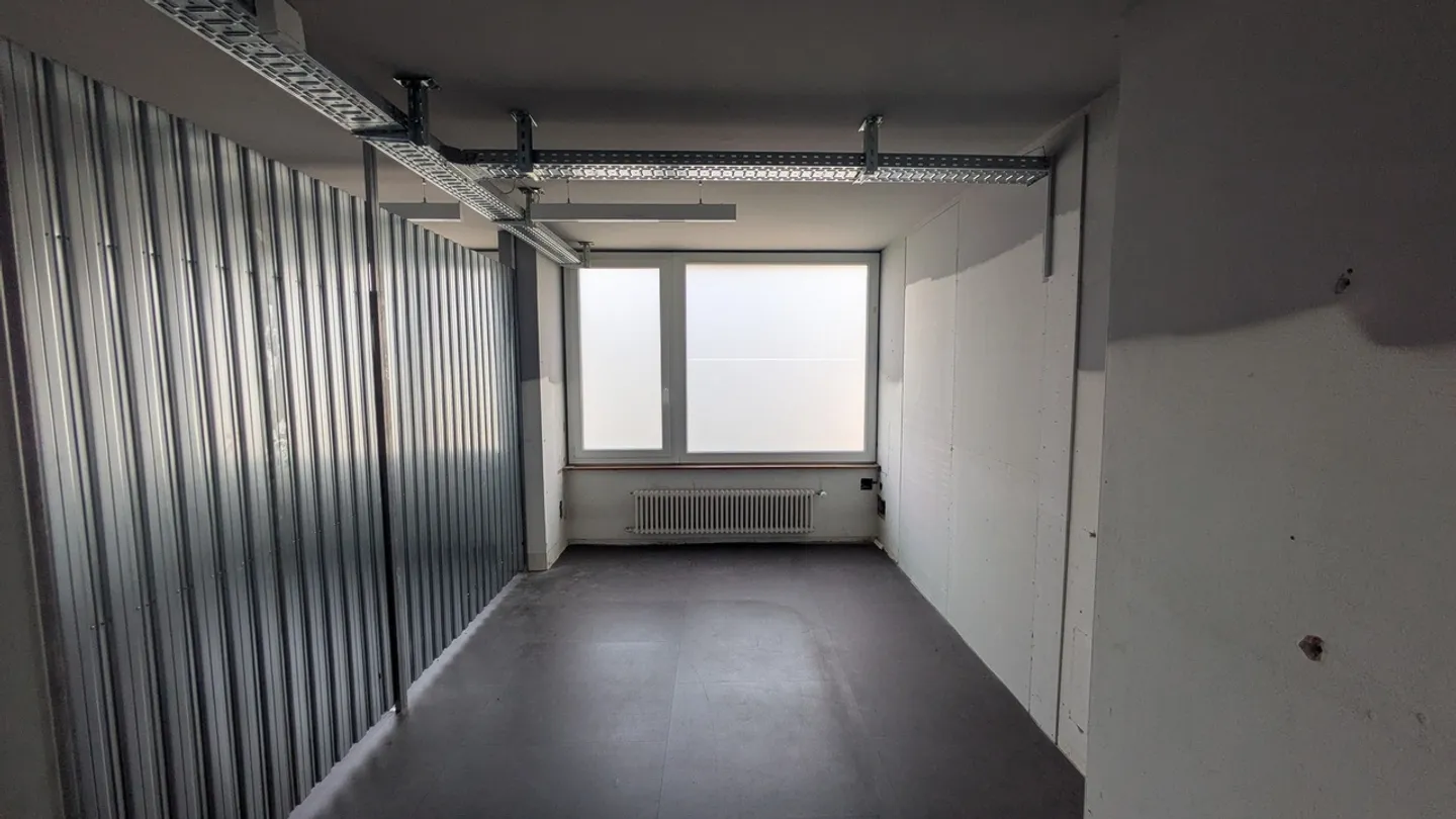 Magazzino riscaldato a Zurigo - Foto 1 di 8