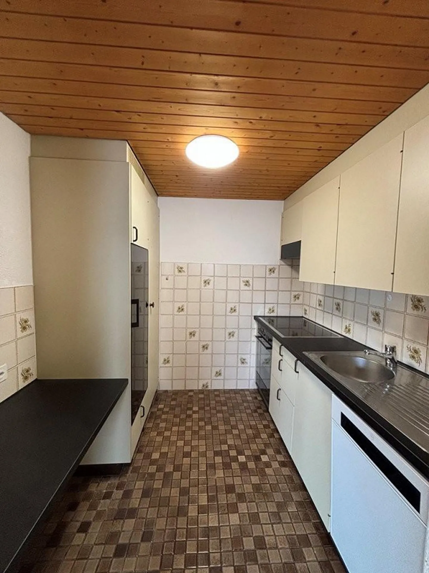 Espace généreux pour un petit budget ! - Photo 3 sur 6