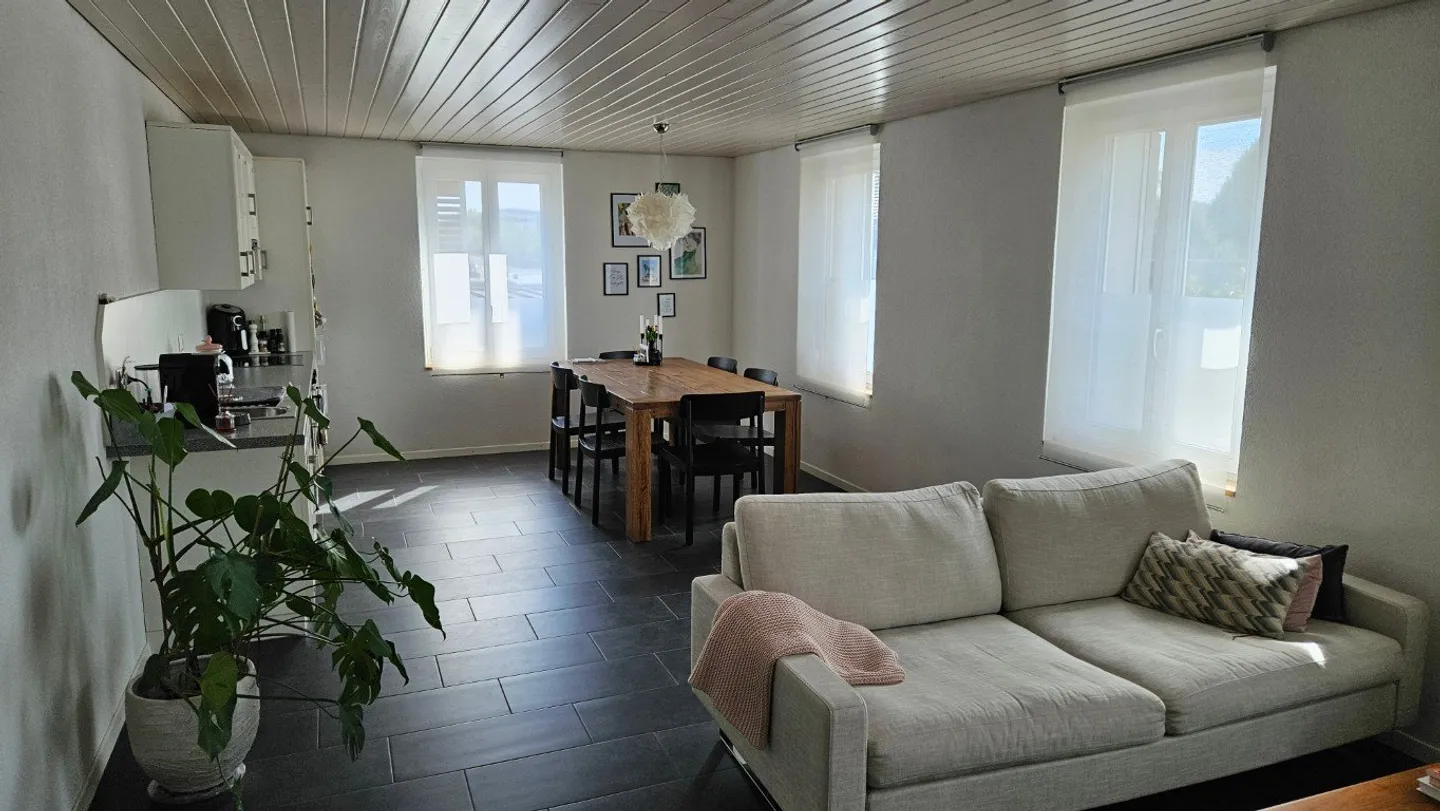 Gemütliche 4.5-Zimmer-Wohnung im Erdgeschoss in Rothrist - Photo 3 sur 10