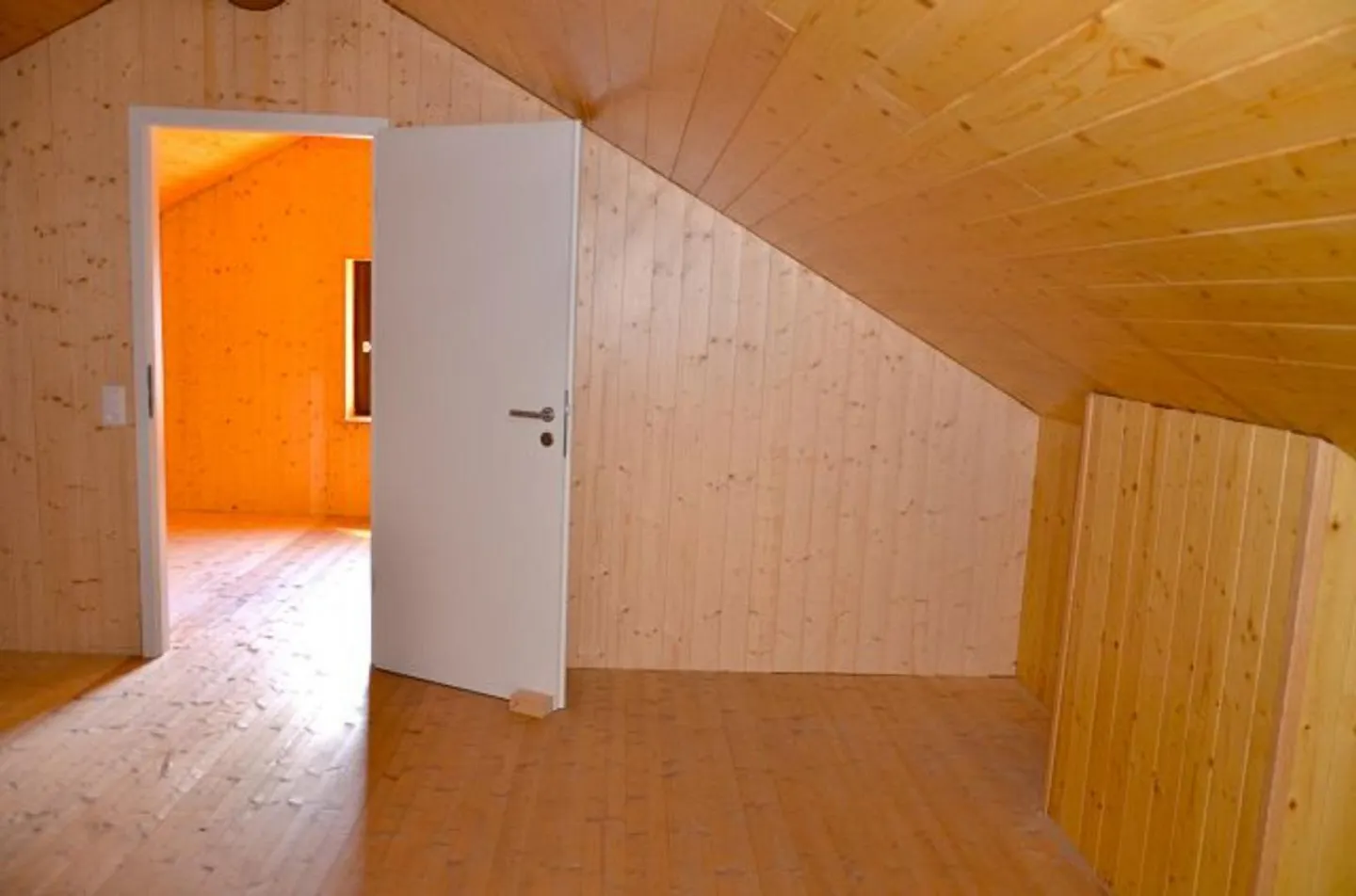 Rustico 3 1/2 locali in posizione molto tranquilla e soleggiata con vista / Bell... - Foto 10 di 39