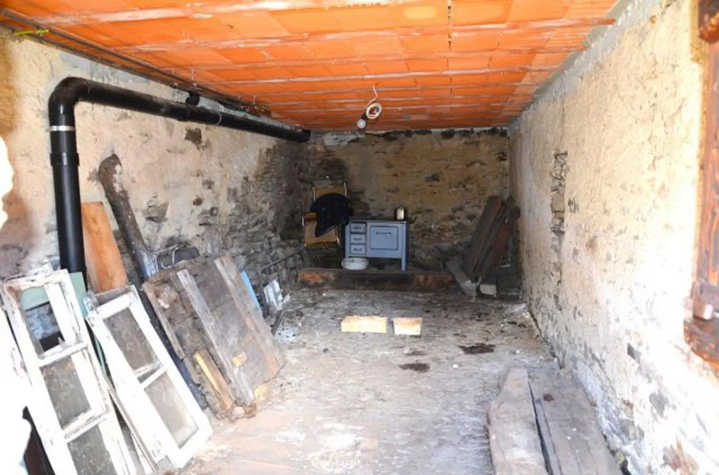 Rustico 3 1/2 locali in posizione molto tranquilla e soleggiata con vista / Bell... - Foto 14 di 39