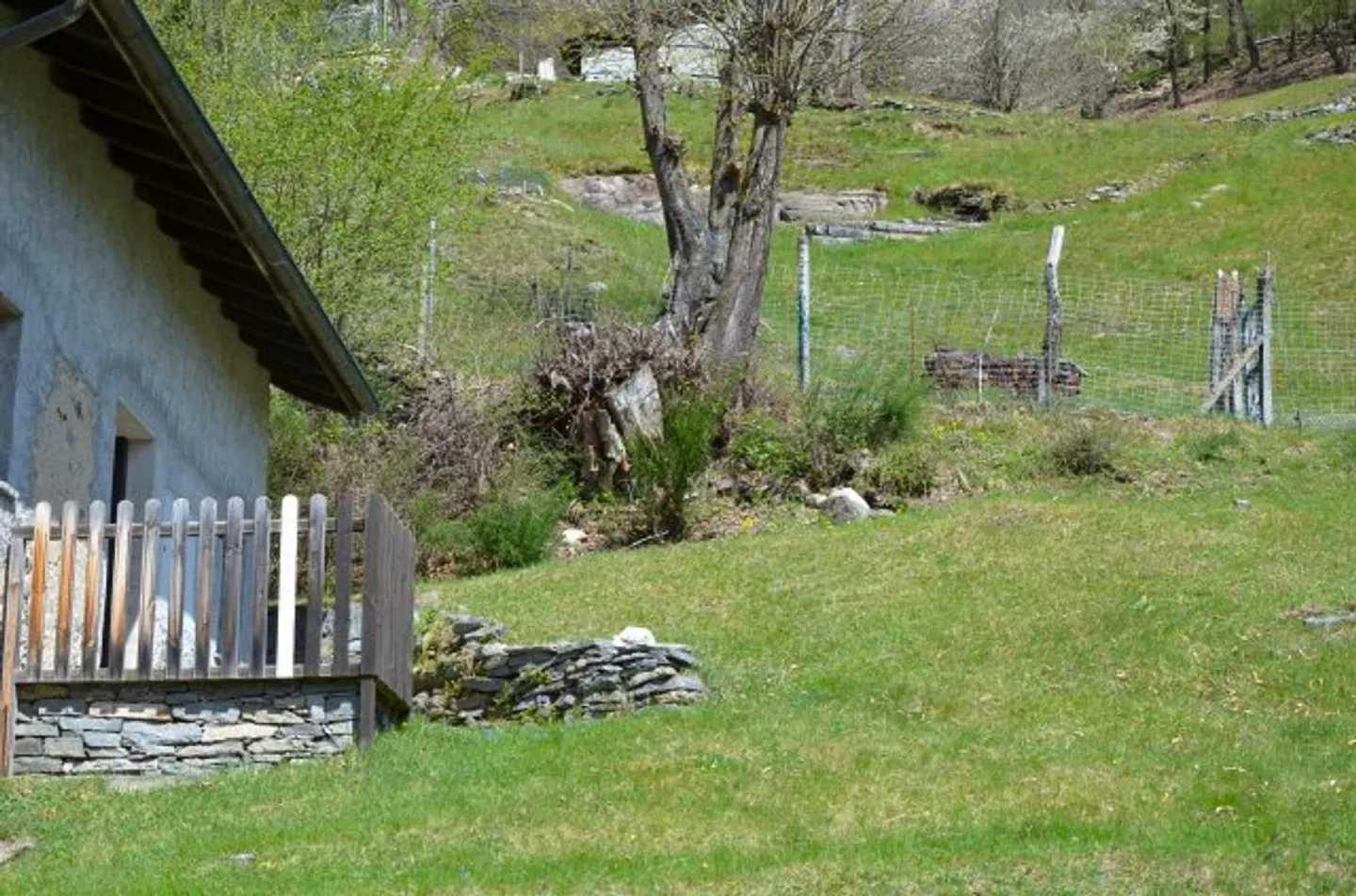 Rustico 3 1/2 locali in posizione molto tranquilla e soleggiata con vista / Bell... - Foto 23 di 39