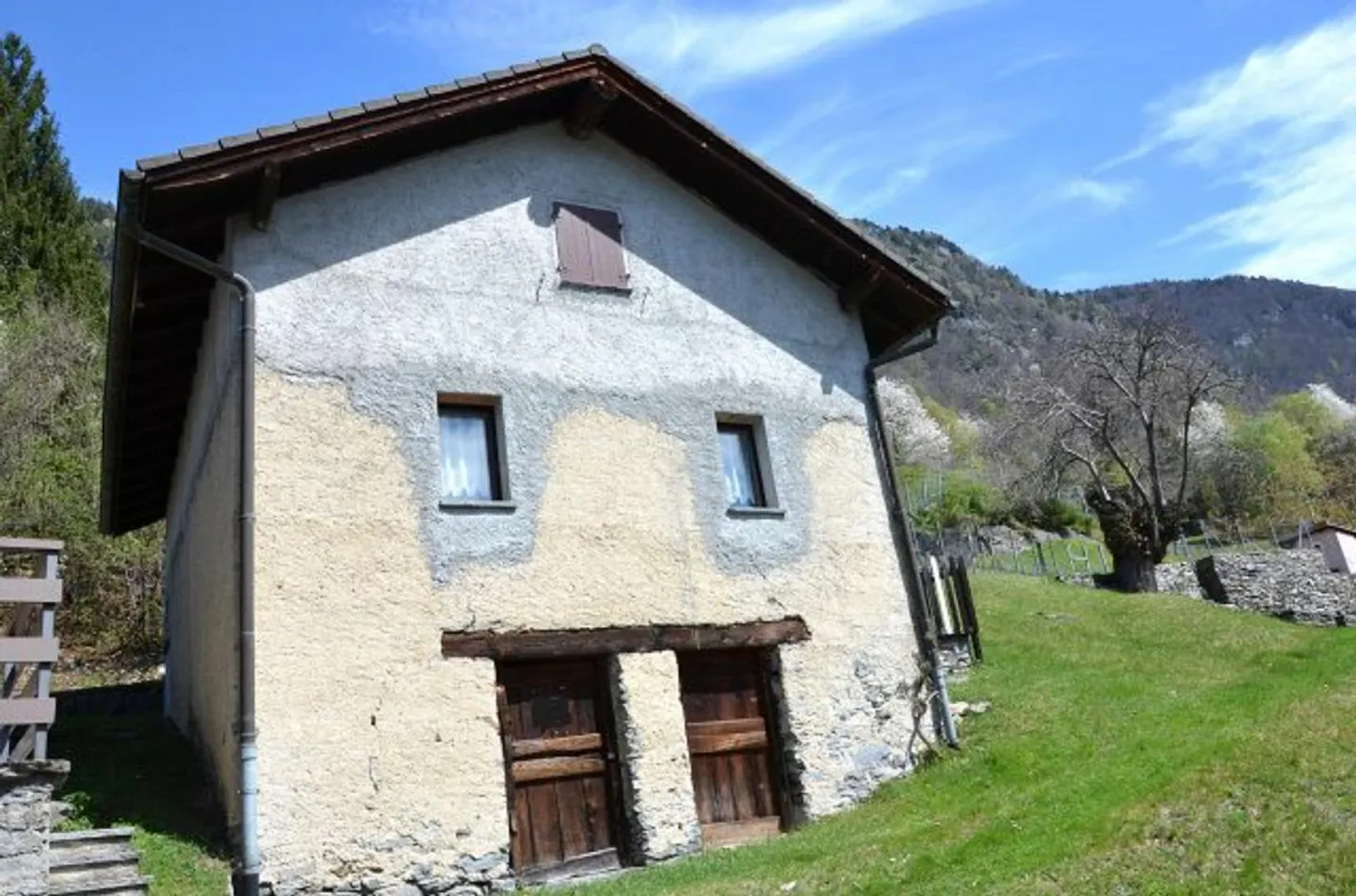 Rustico 3 1/2 locali in posizione molto tranquilla e soleggiata con vista / Bell... - Foto 28 di 39