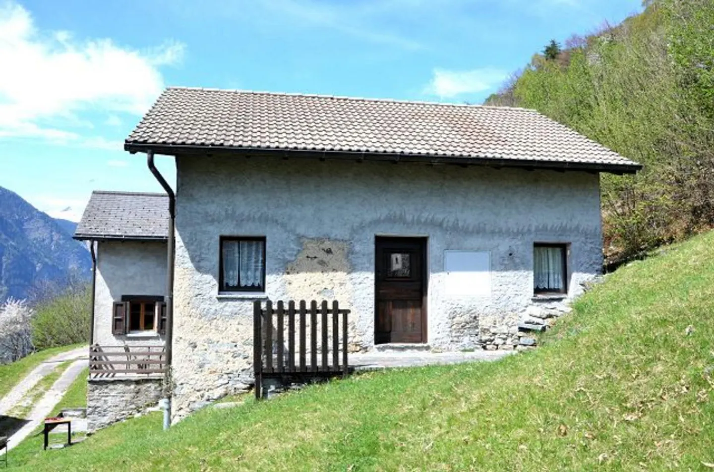 Rustico 3 1/2 locali in posizione molto tranquilla e soleggiata con vista / Bell... - Foto 29 di 39