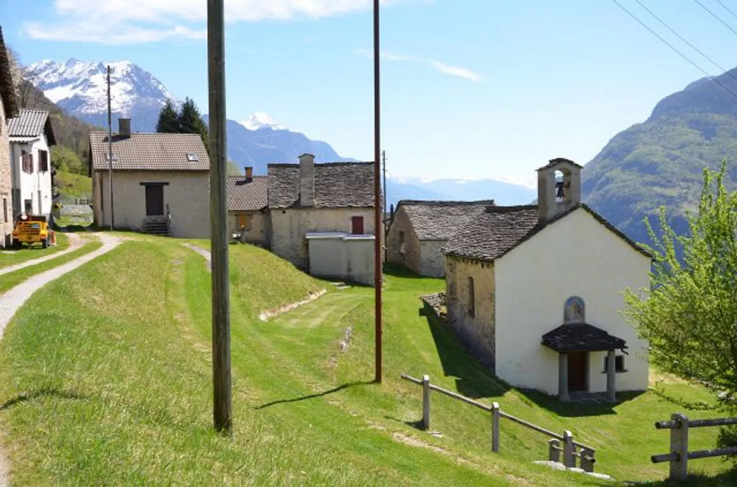 Rustico 3 1/2 locali in posizione molto tranquilla e soleggiata con vista / Bell... - Foto 38 di 39