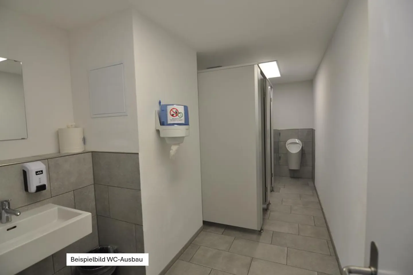 Commercial / Industrial in Füllinsdorf - Photo 10 of 11