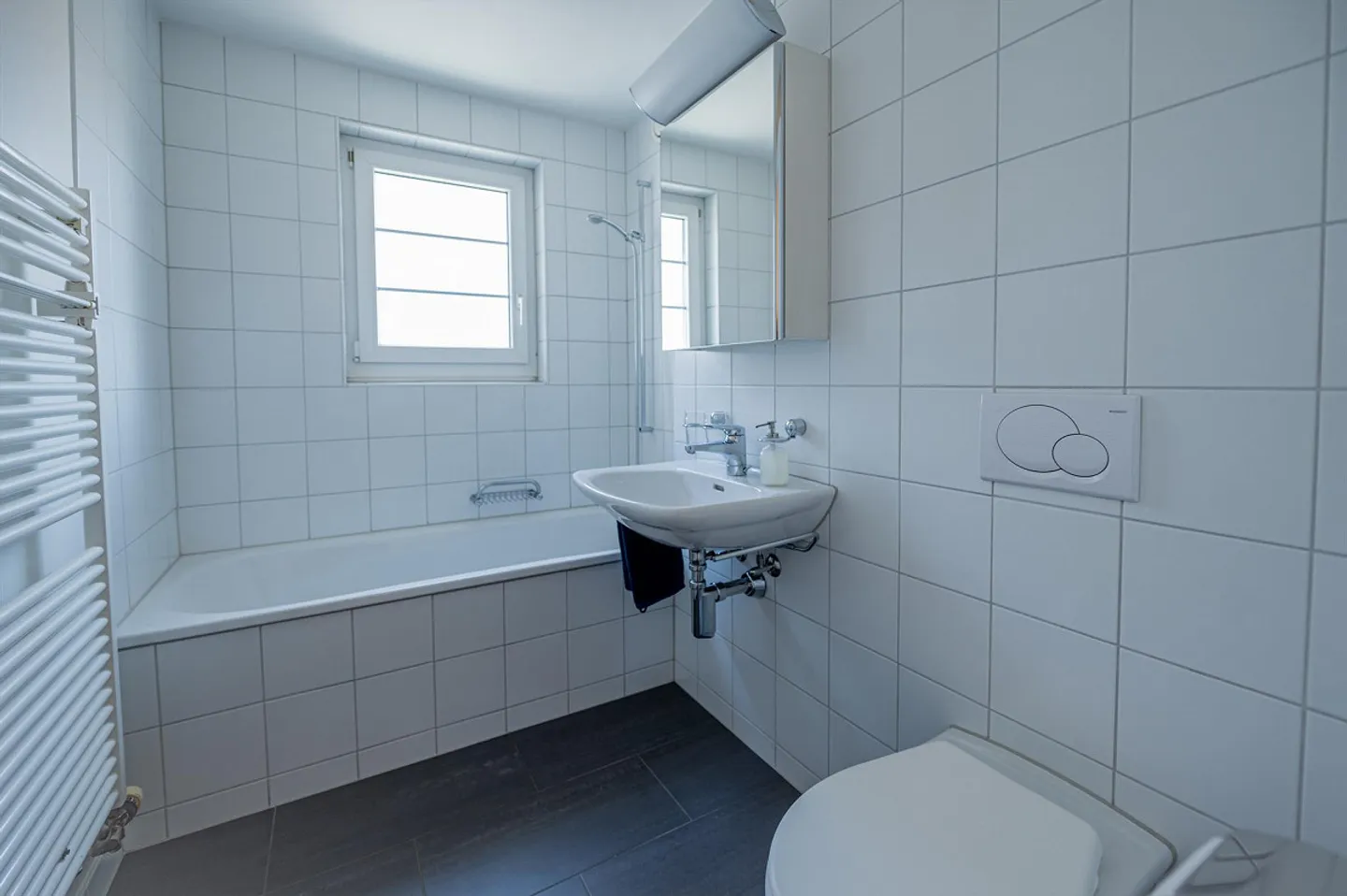 Spacious, bright apartment in the Moosmatt district - Photo 7 of 12
