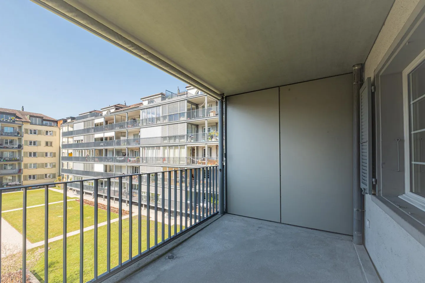 Spacious, bright apartment in the Moosmatt district - Photo 9 of 12
