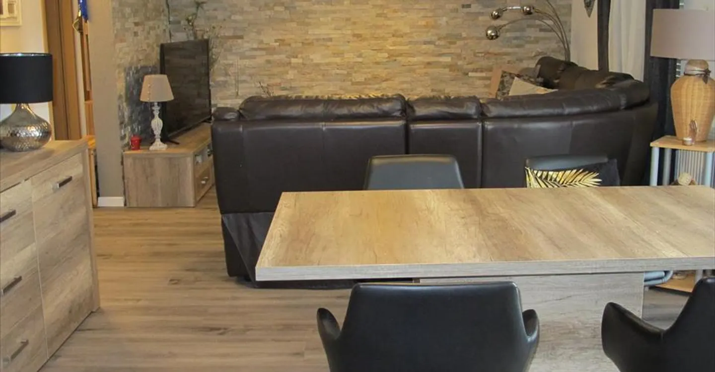 Appartamento 6.5 stanze - Foto 3 di 9