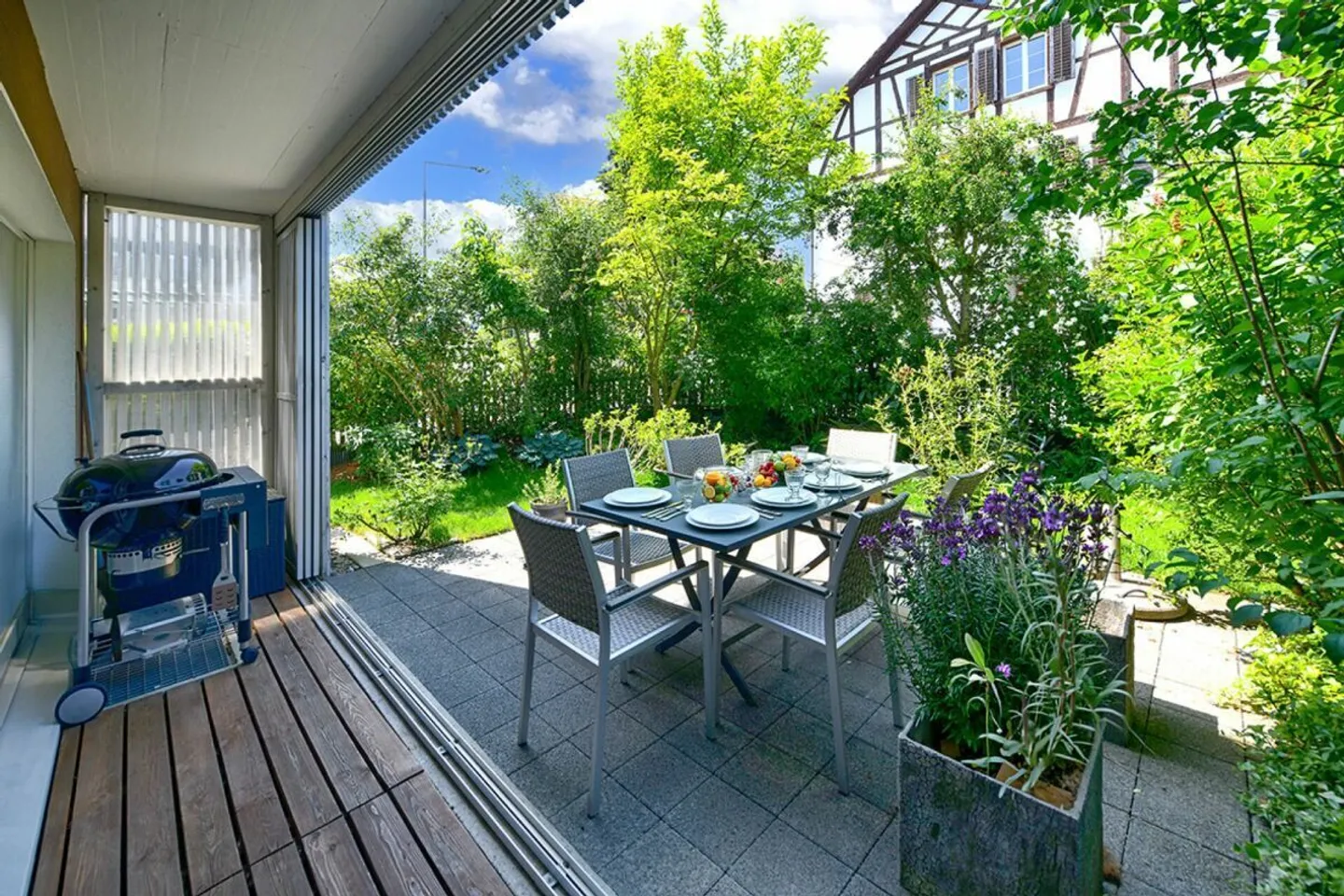 Incantevole casa angolare 6.5 stanze - Foto 14 di 23