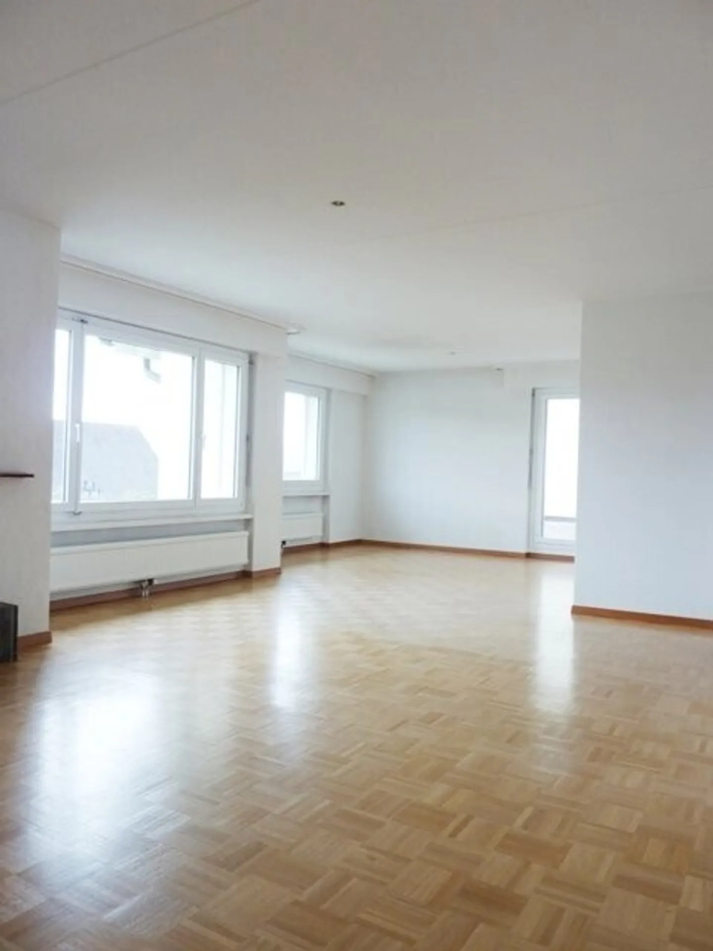 Un Début d'Appartement Heureux - Photo 2 sur 5