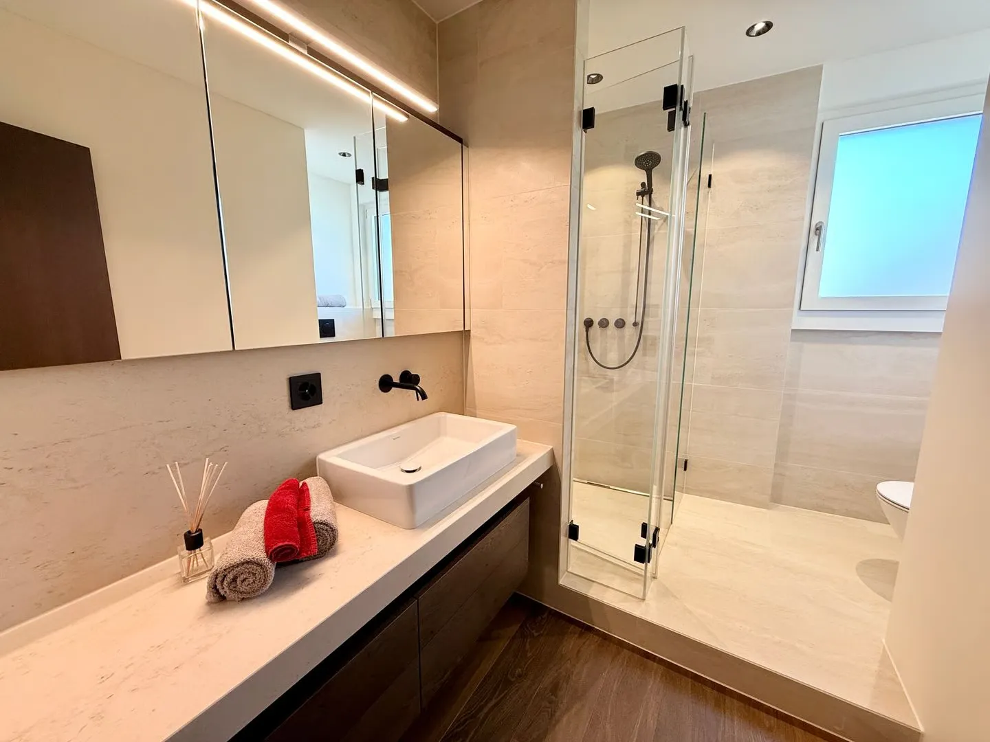 Luxury Penthouse - 5.5 Rooms with Lake View - Secondary Residence - Photo 7 of 13