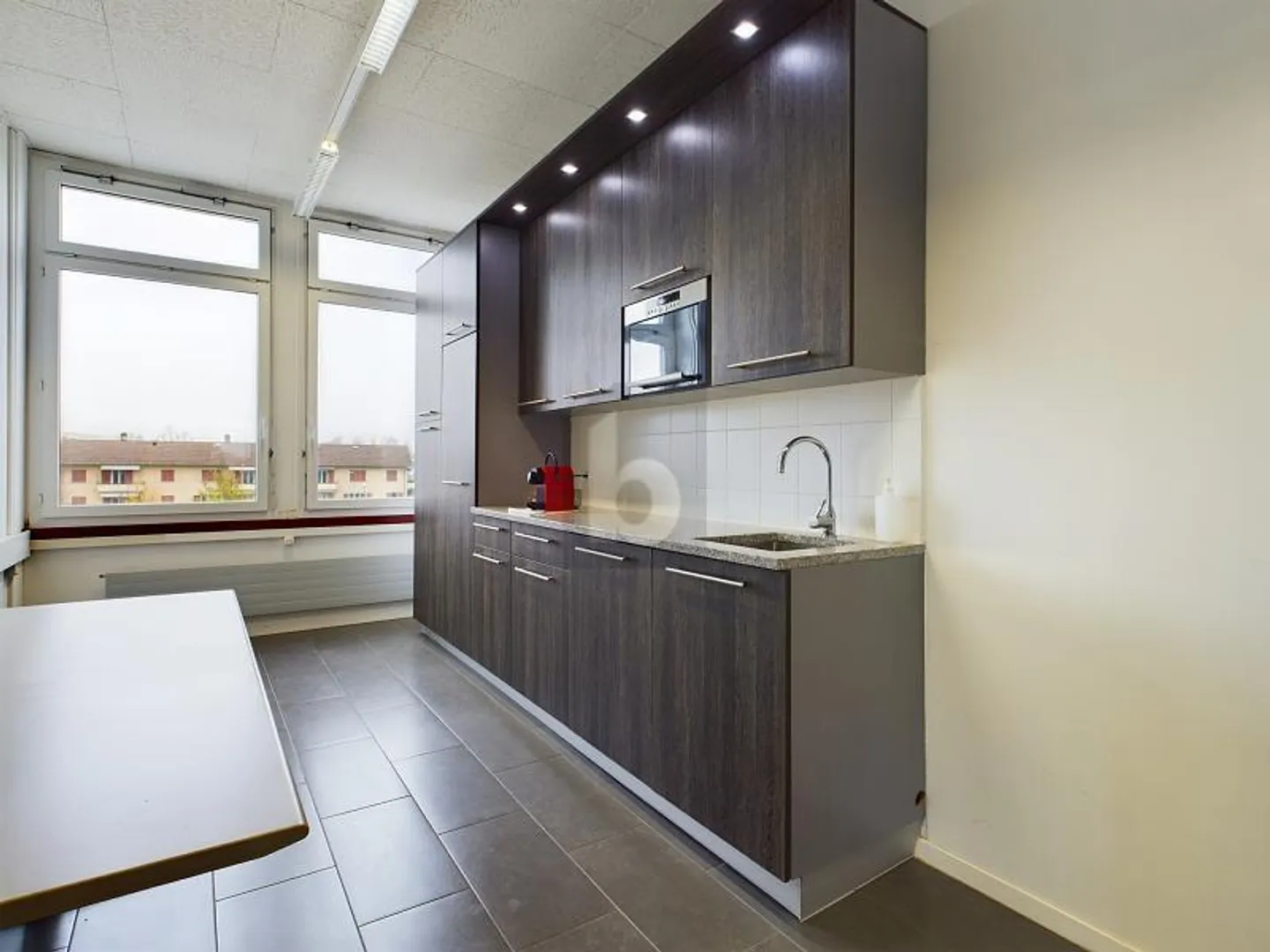 SPAZIOSO E CENTRALE - Foto 5 di 6