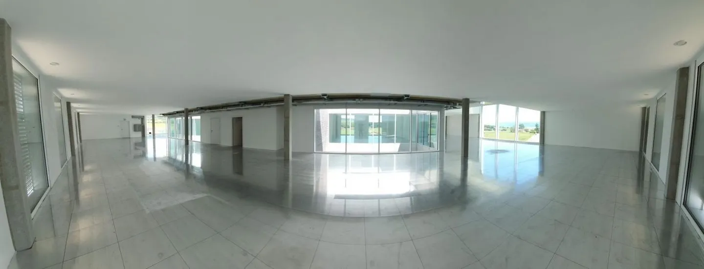 Your offices for rent in Gland of 686 m2 - Photo 2 of 6