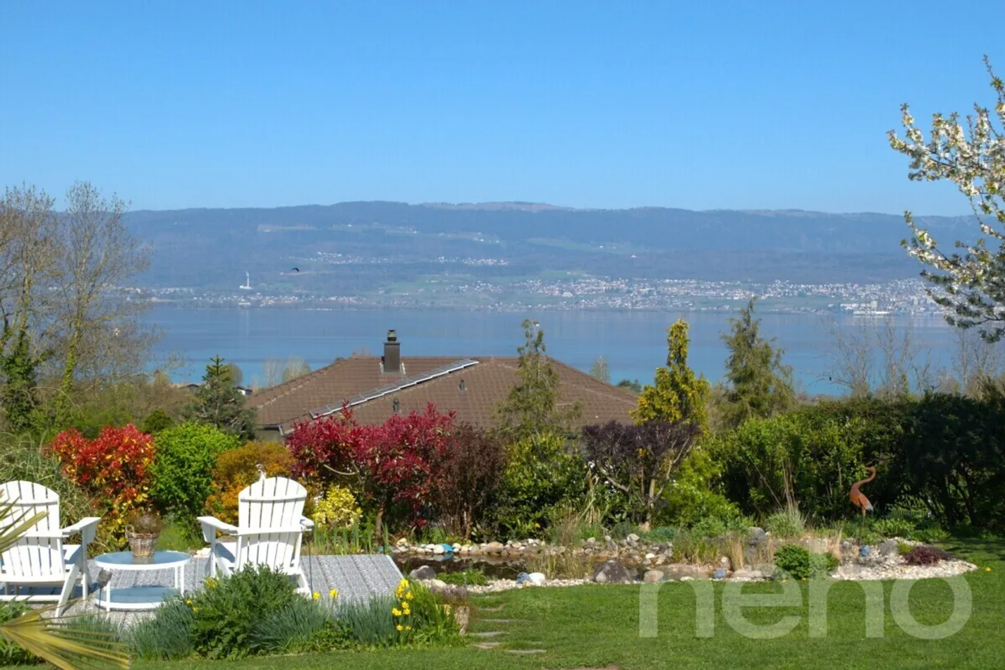 Superbe villa rénovée avec vue sur le lac - Photo 1 sur 13