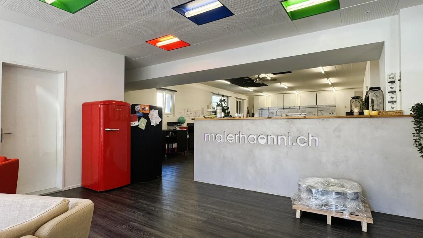 Espace commercial flexible dans un emplacement très visible à Liebefeld ! - Photo 5 sur 12