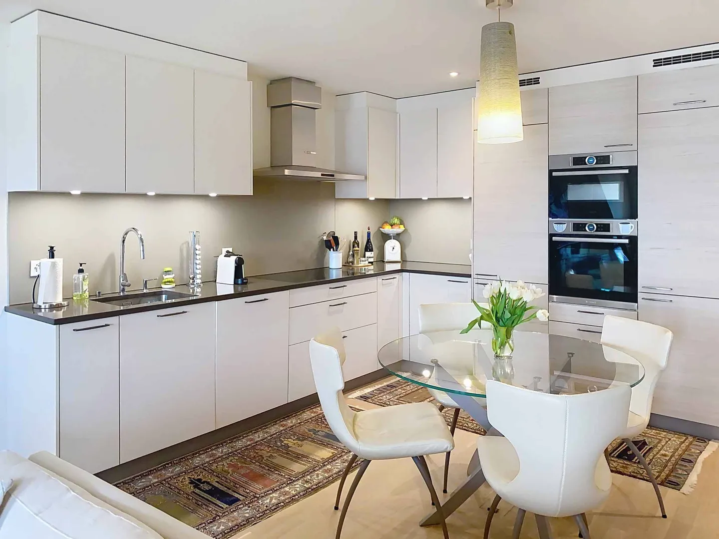 Exceptional penthouse with panoramic view of Lake Geneva - Photo 6 of 11