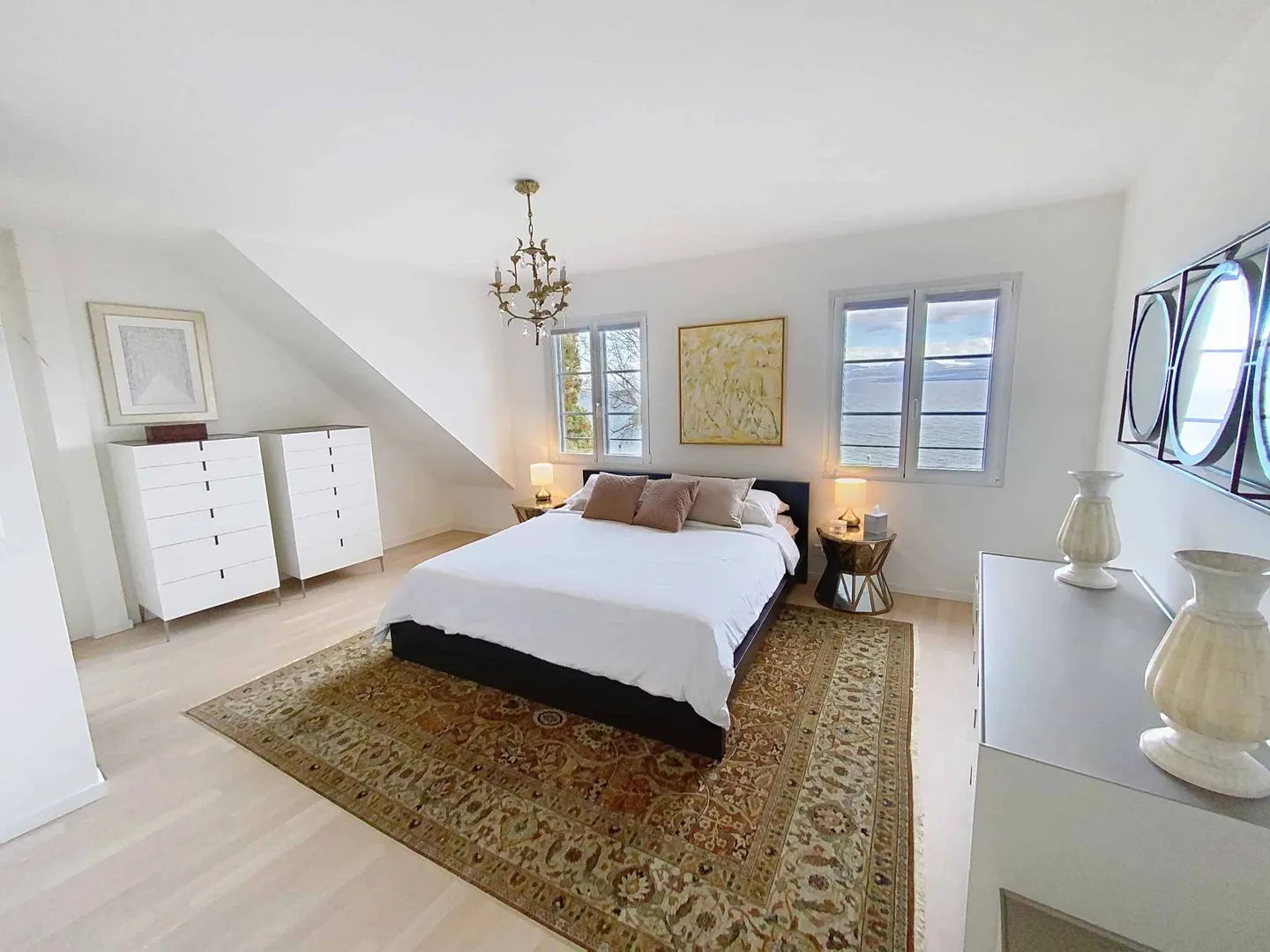 Exceptional penthouse with panoramic view of Lake Geneva - Photo 7 of 11