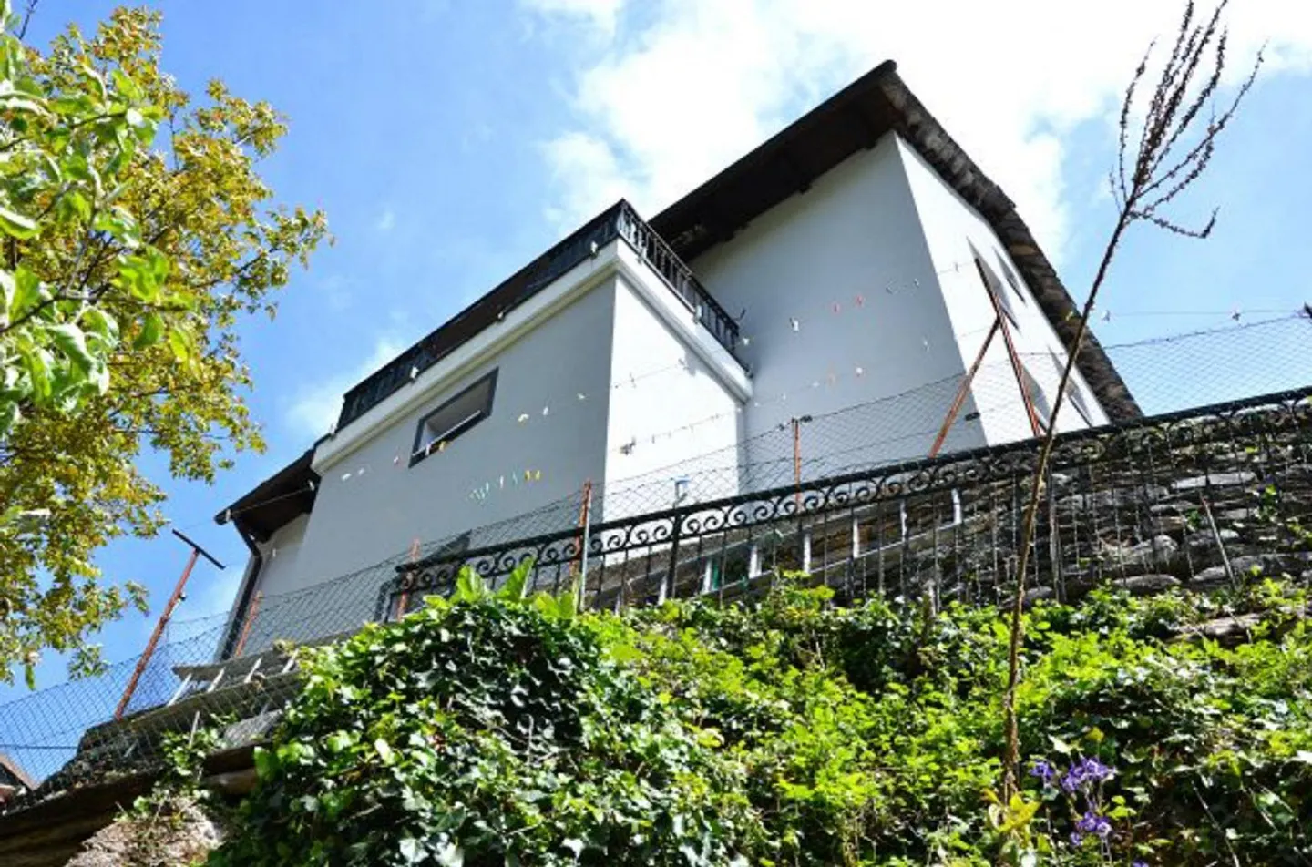 6 1/2 Zimmer-Einfamilienhaus mit grossem Umschwung an sehr ruhiger,... - Foto 58 von 66