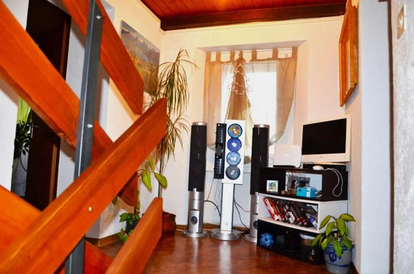 6 1/2 Zimmer-Einfamilienhaus mit grossem Umschwung an sehr ruhiger,... - Foto 62 von 66