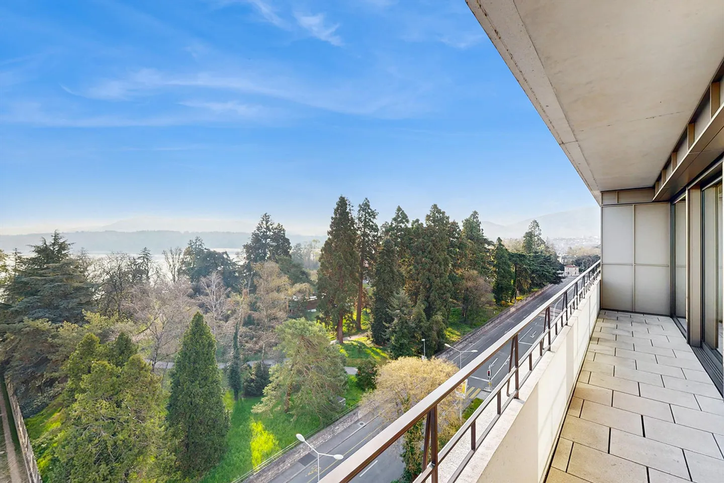 Votre nouveau chez-vous à deux pas du lac ! - Photo 2 sur 11