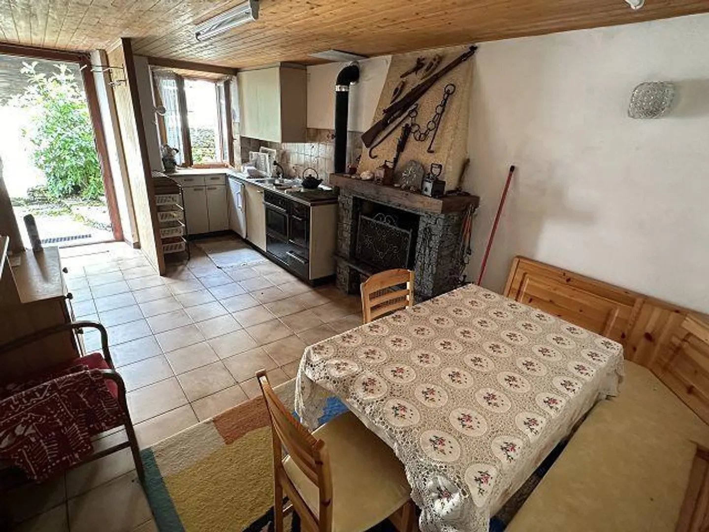 Maison de 3 familles dans un emplacement très calme et ensoleillé avec vue - Photo 13 sur 34