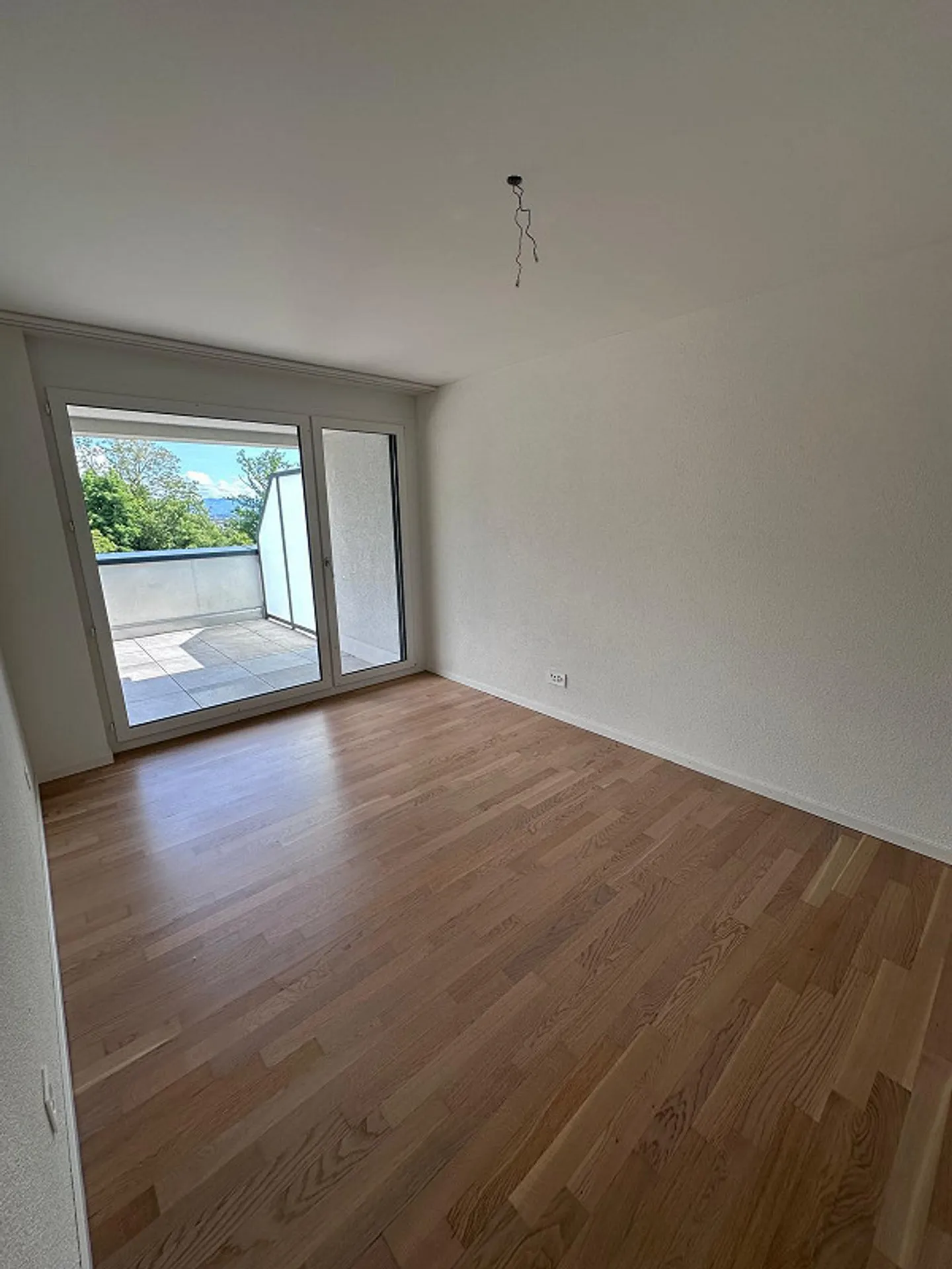Stylische Attika-Wohnung mit Terrasse - Foto 8 von 17