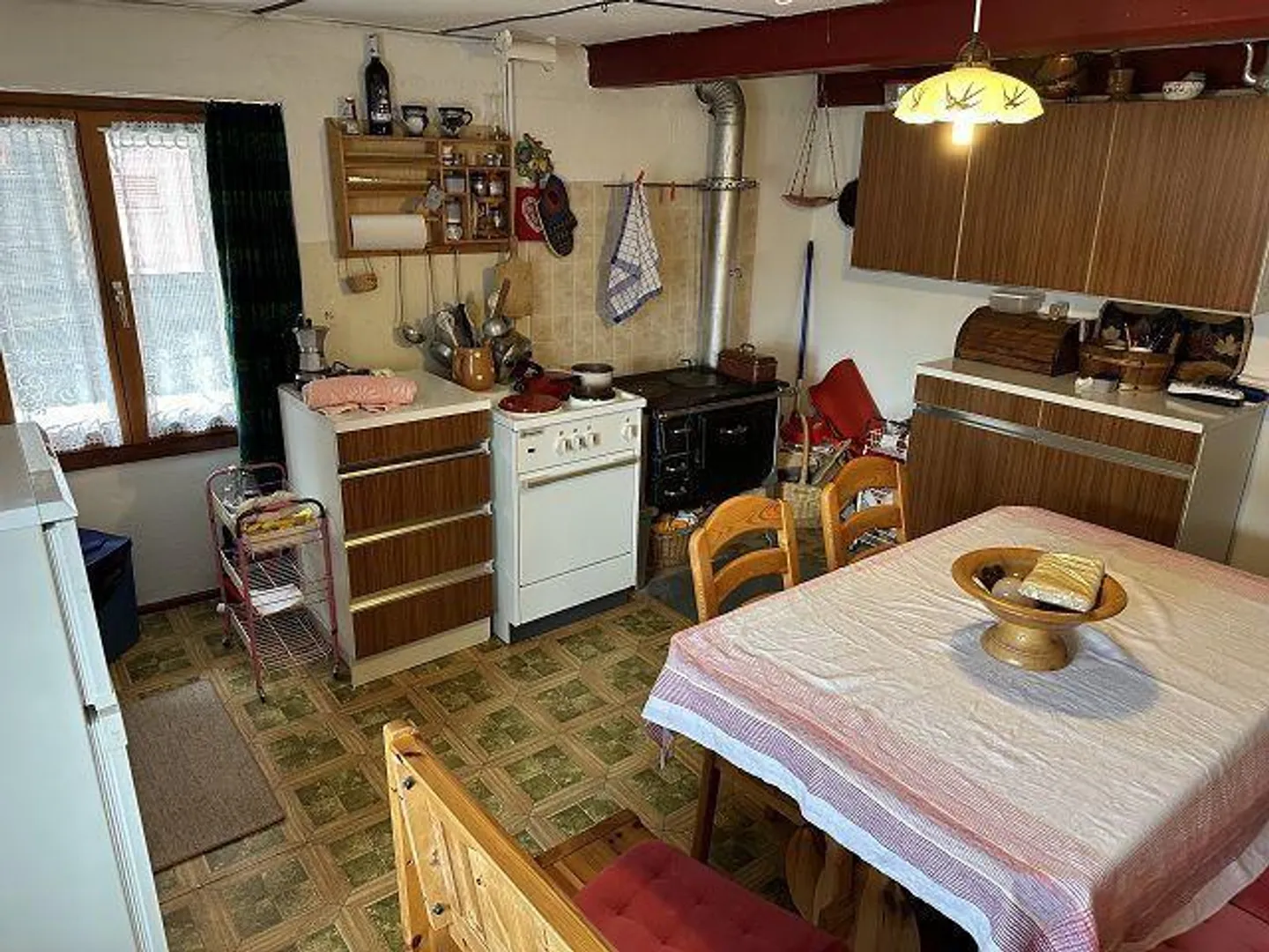 Maison de 3 familles dans un emplacement très calme et ensoleillé avec vue - Photo 8 sur 34