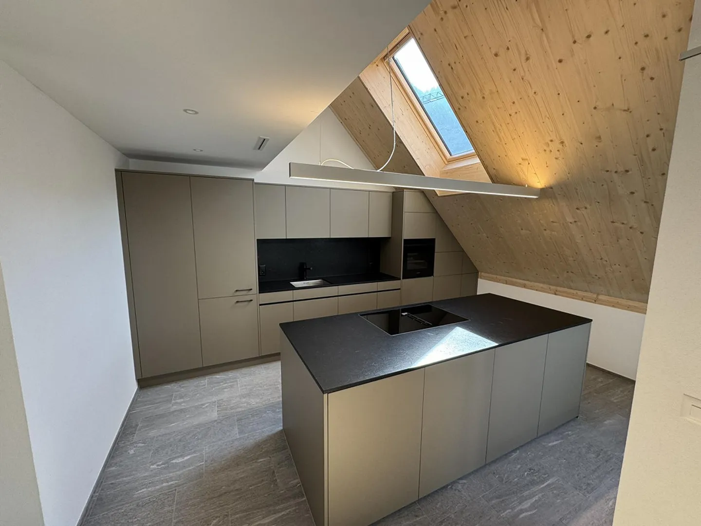 Nuova costruzione / appartamento attico di 5,5 stanze - Foto 14 di 21