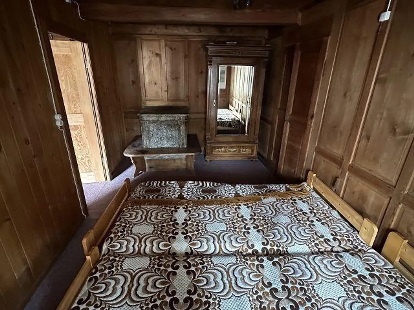 Maison de 3 familles dans un emplacement très calme et ensoleillé avec vue - Photo 16 sur 34