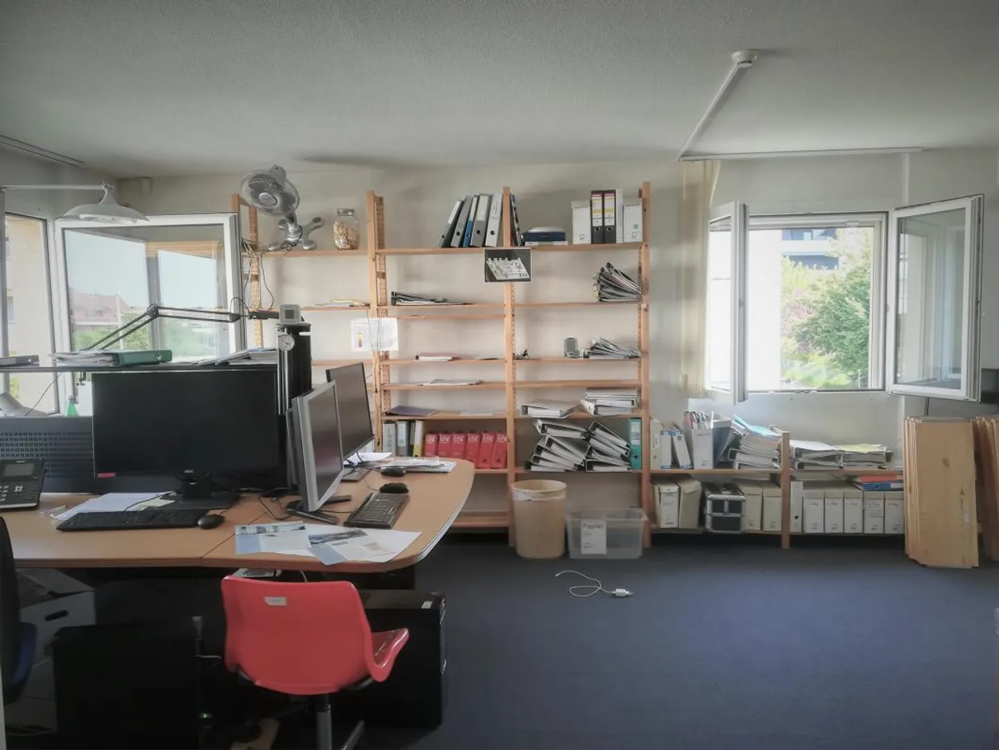 In affitto uffici di 410 m2 divisibili a partire da 300 m2 a Ecublens - Foto 1 di 8