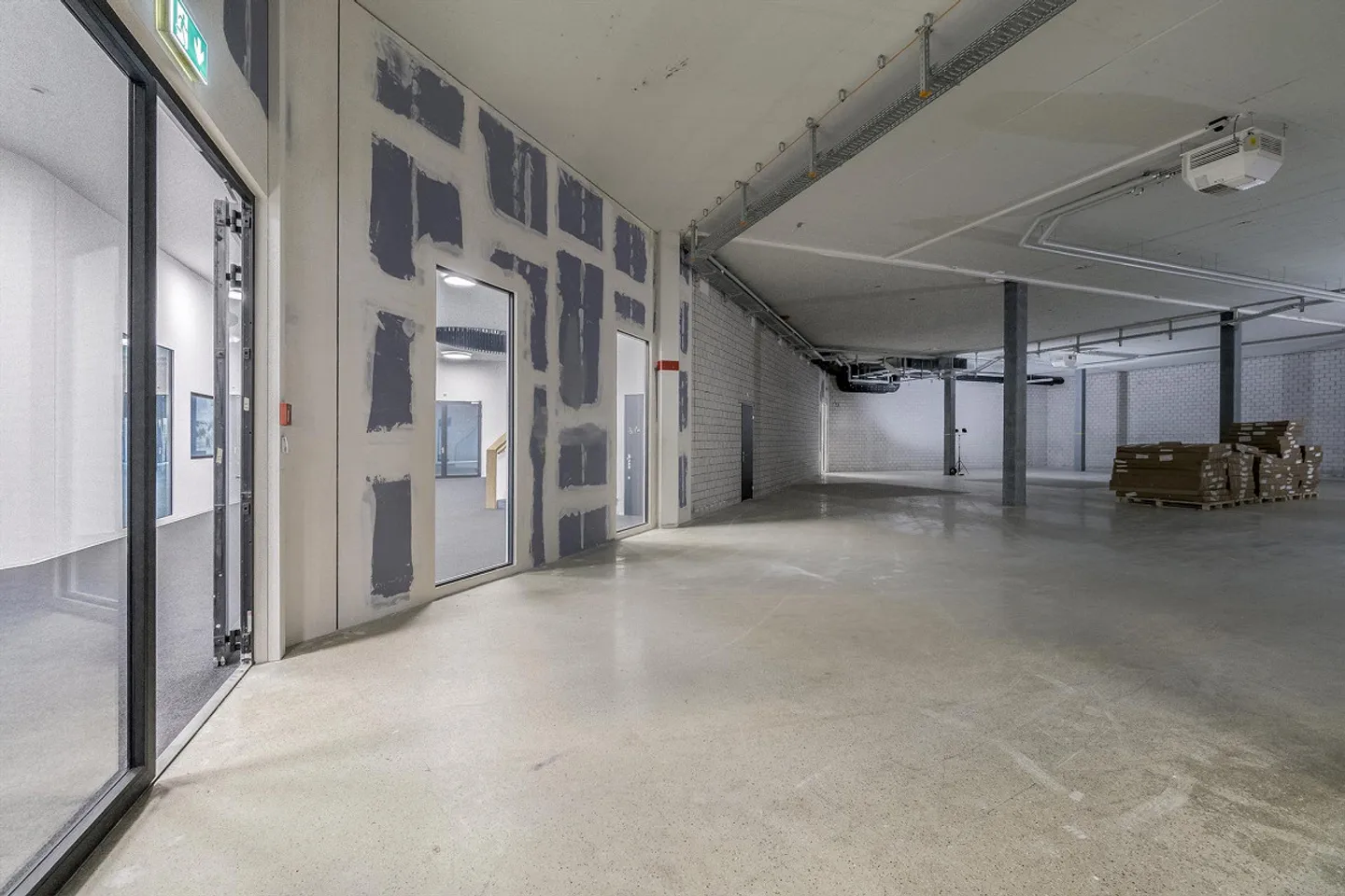 Votre centre de compétence avec les meilleures connexions | Neudorf Center - Photo 2 sur 8
