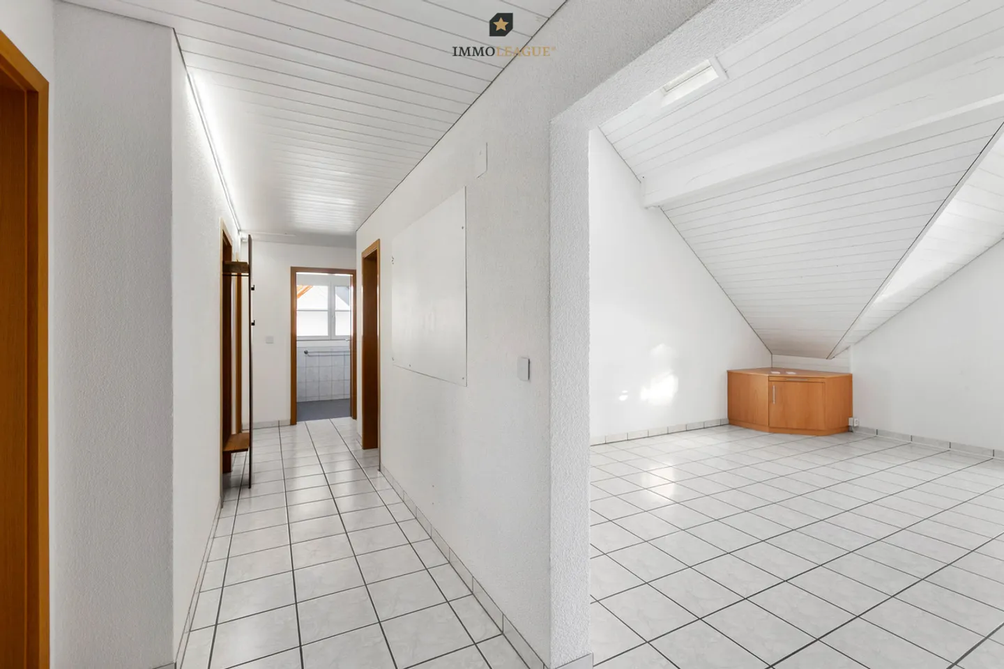 Charmante Maisonette au Dernier Étage avec Facteur de Bien-Être - Photo 3 sur 8