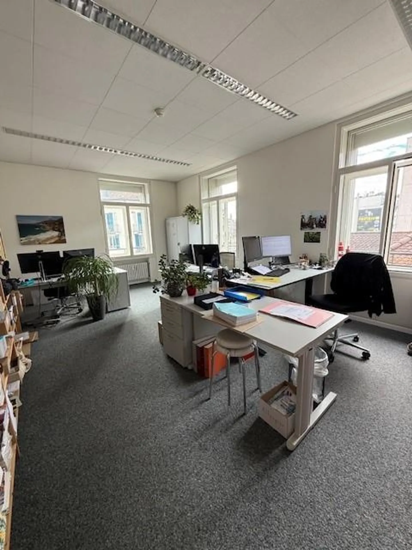 Spazi commerciali rappresentativi in posizione privilegiata al Kasernenplatz 1 - Foto 5 di 12