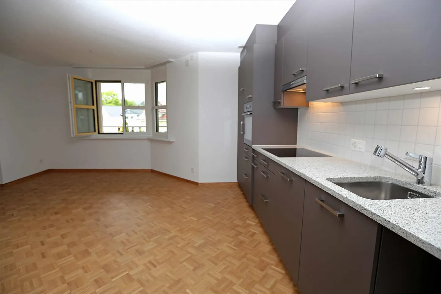 Appartamento 3 1/2 stanze - Foto 3 di 7