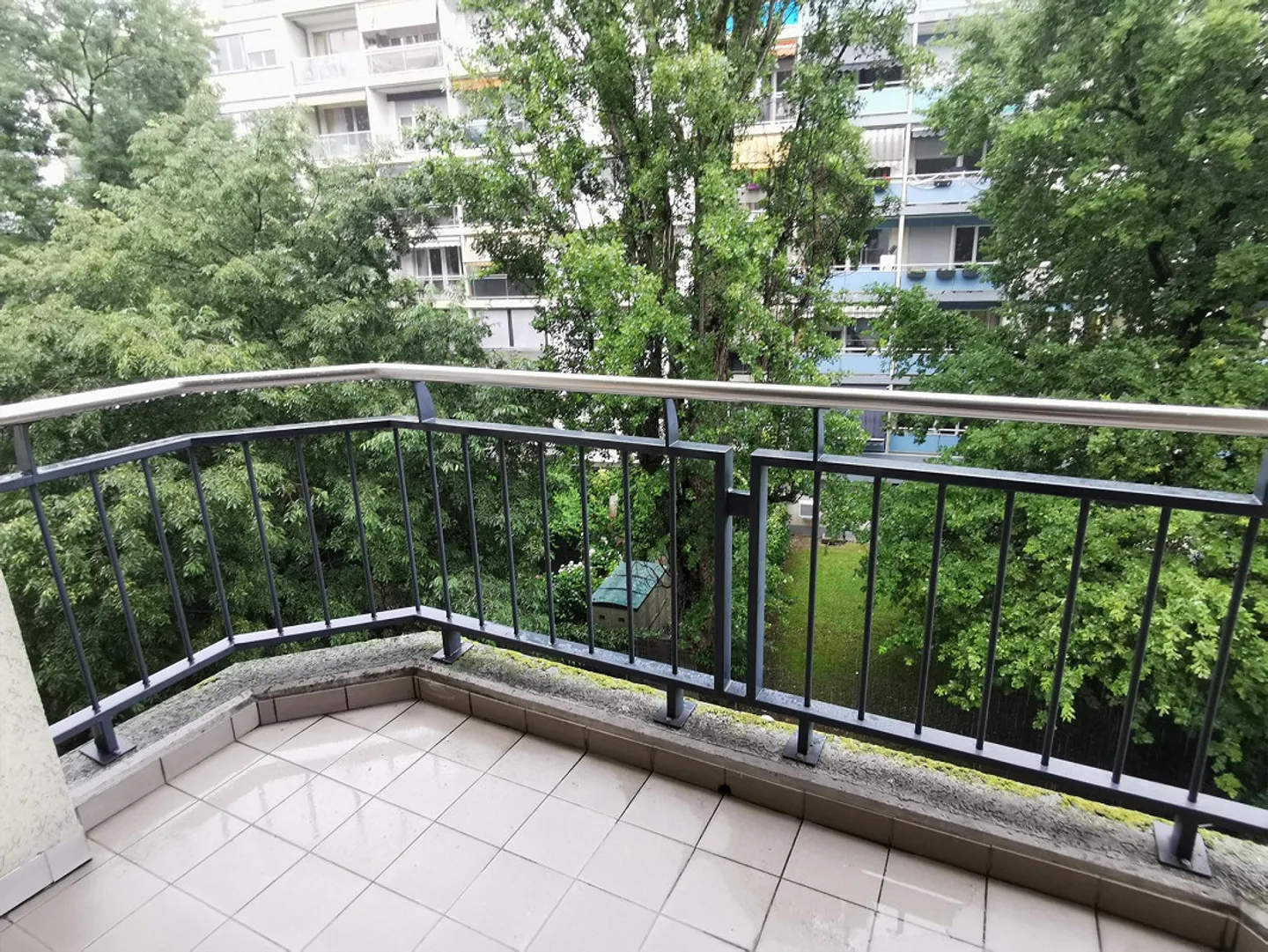 Stunning 5-room apartment in Servette - Photo 7 of 8