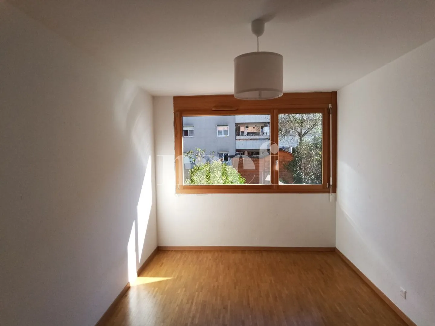 5-room apartment - Photo 4 of 6