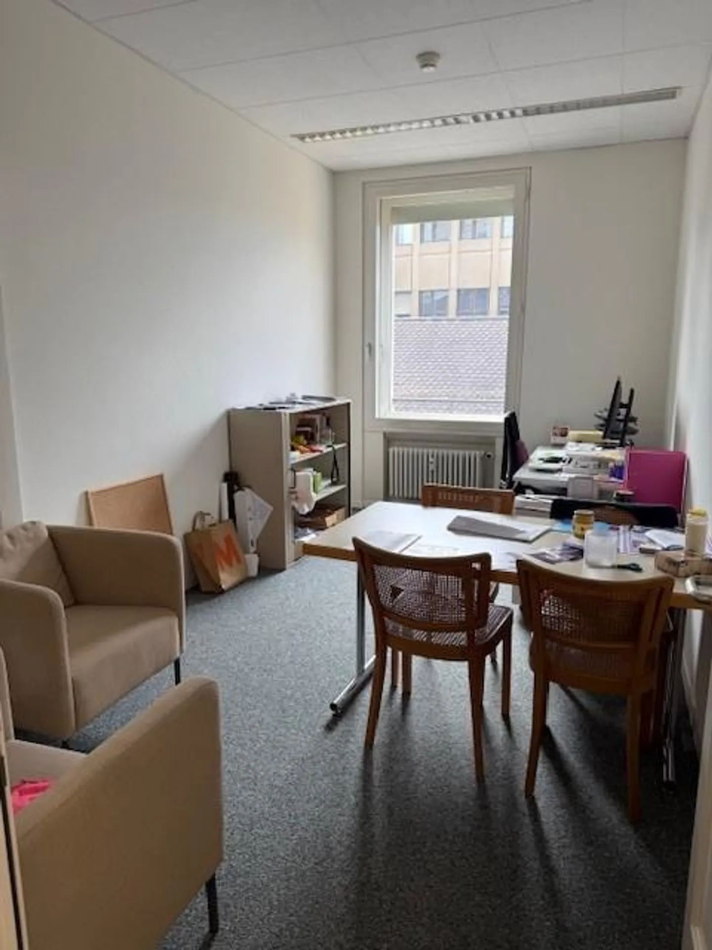 Spazi commerciali rappresentativi in posizione privilegiata al Kasernenplatz 1 - Foto 7 di 12