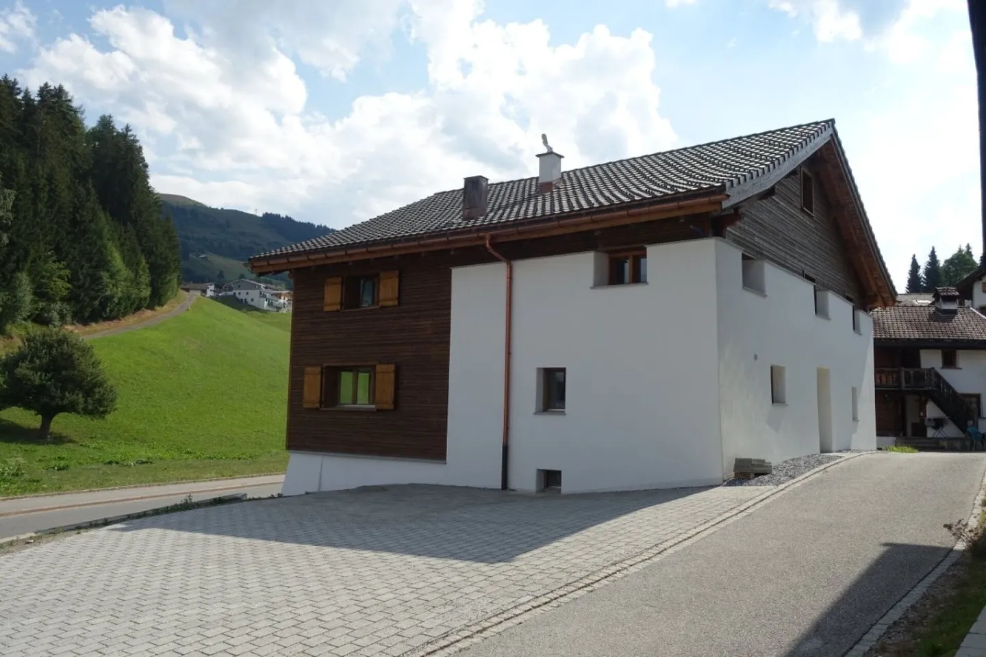 7½-Room Apartment in Two-Family House - Photo 13 of 13