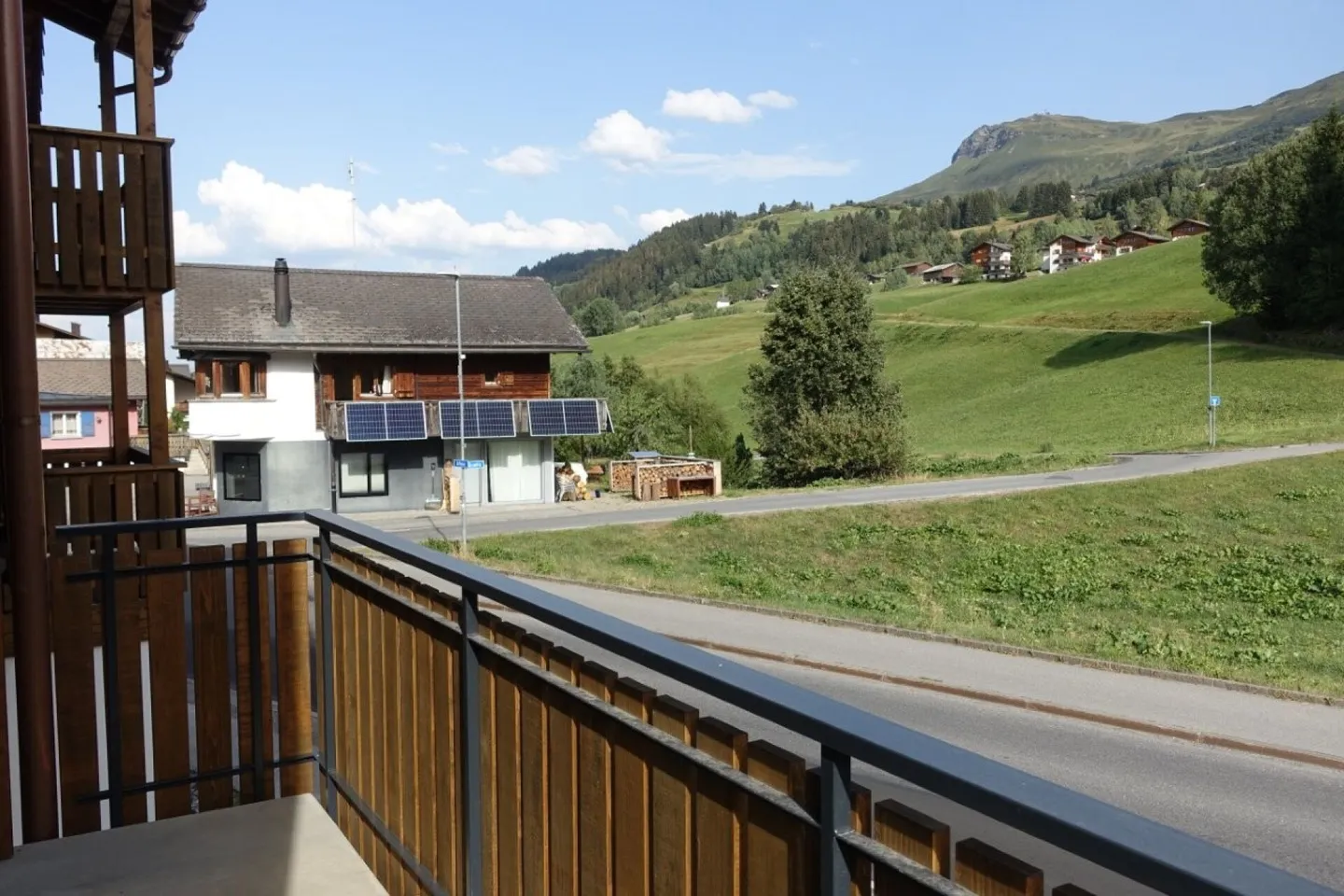 3½-Room Apartment in a Two-Family House - Photo 3 of 11