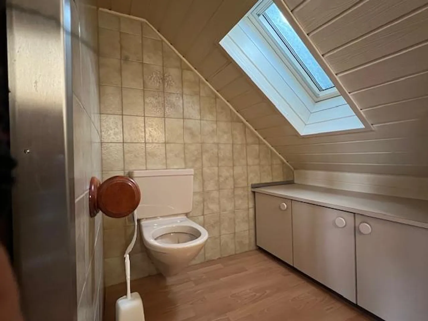 3 Room Attic Apartment - Photo 12 of 14